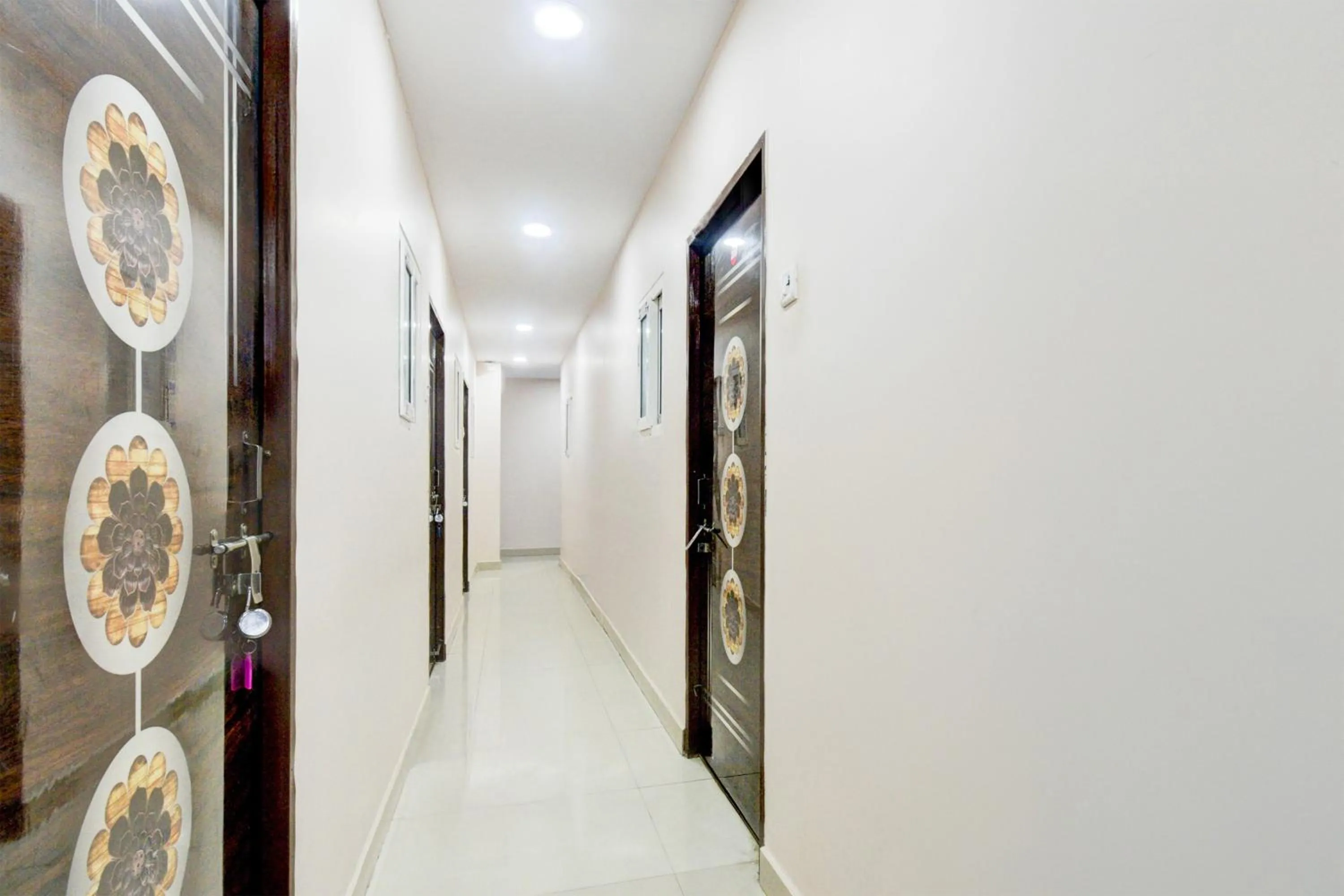 Hotel O AVR GRAND