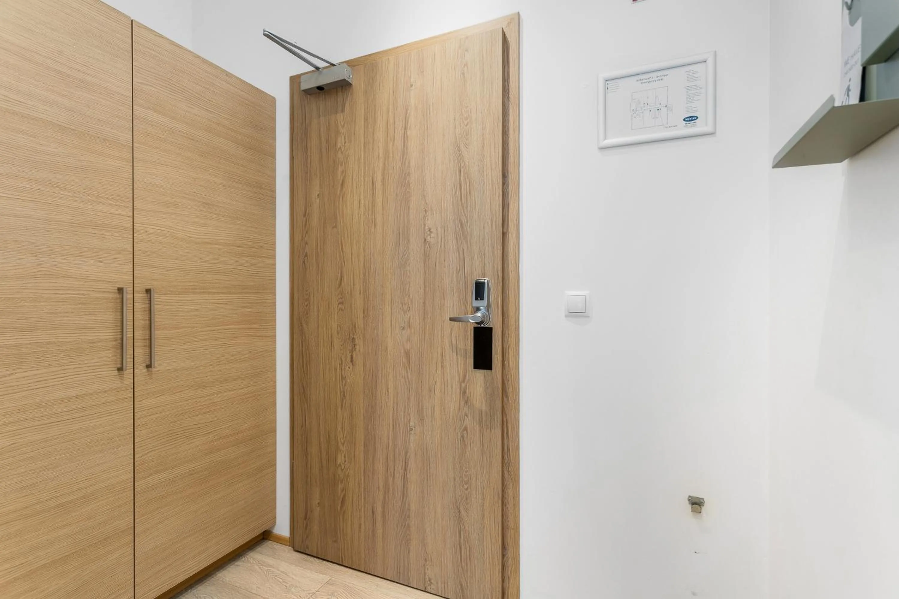 wardrobe in Blue Mountain Apartments by Heimaleiga