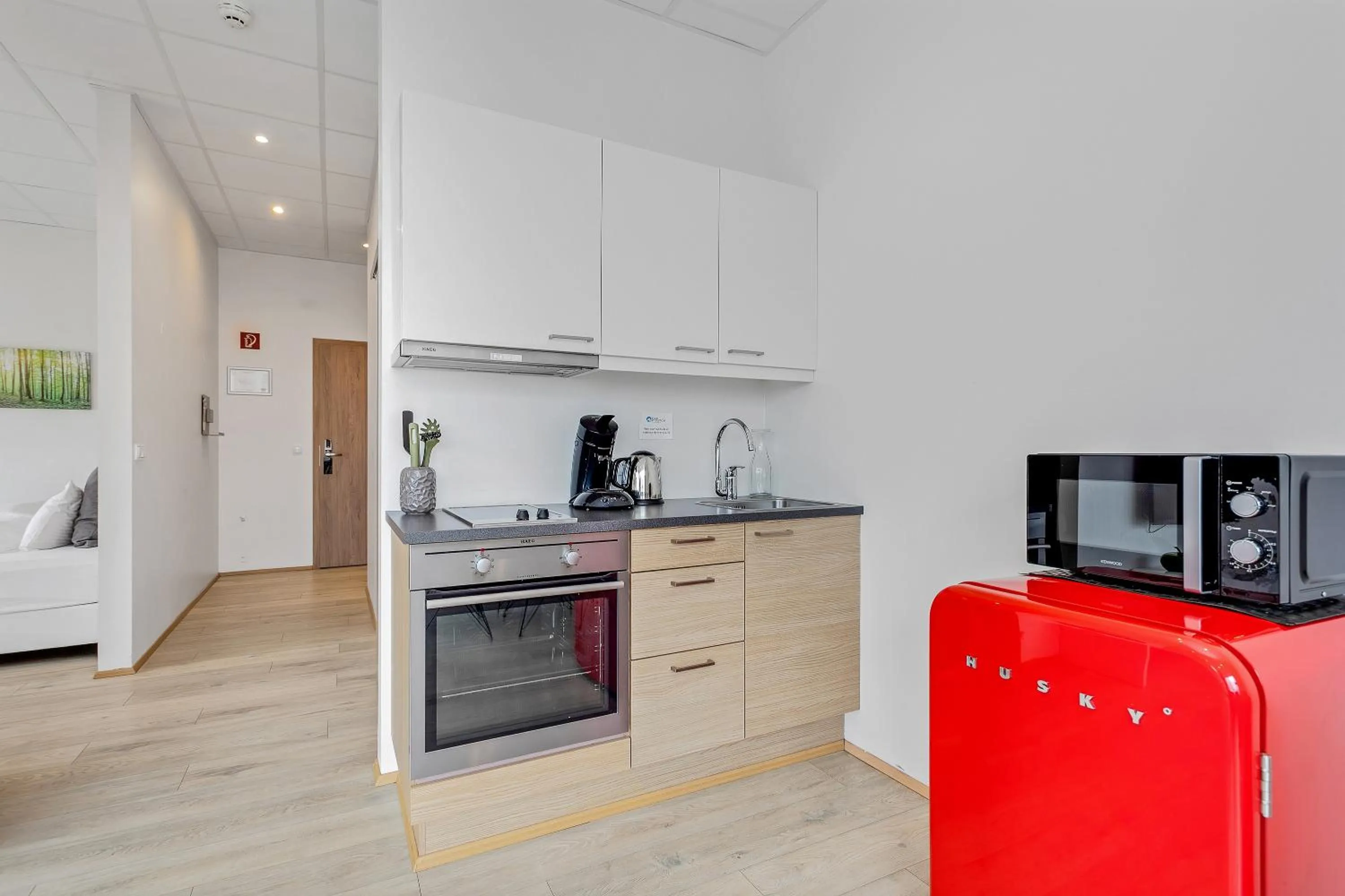 Coffee/tea facilities in Blue Mountain Apartments by Heimaleiga