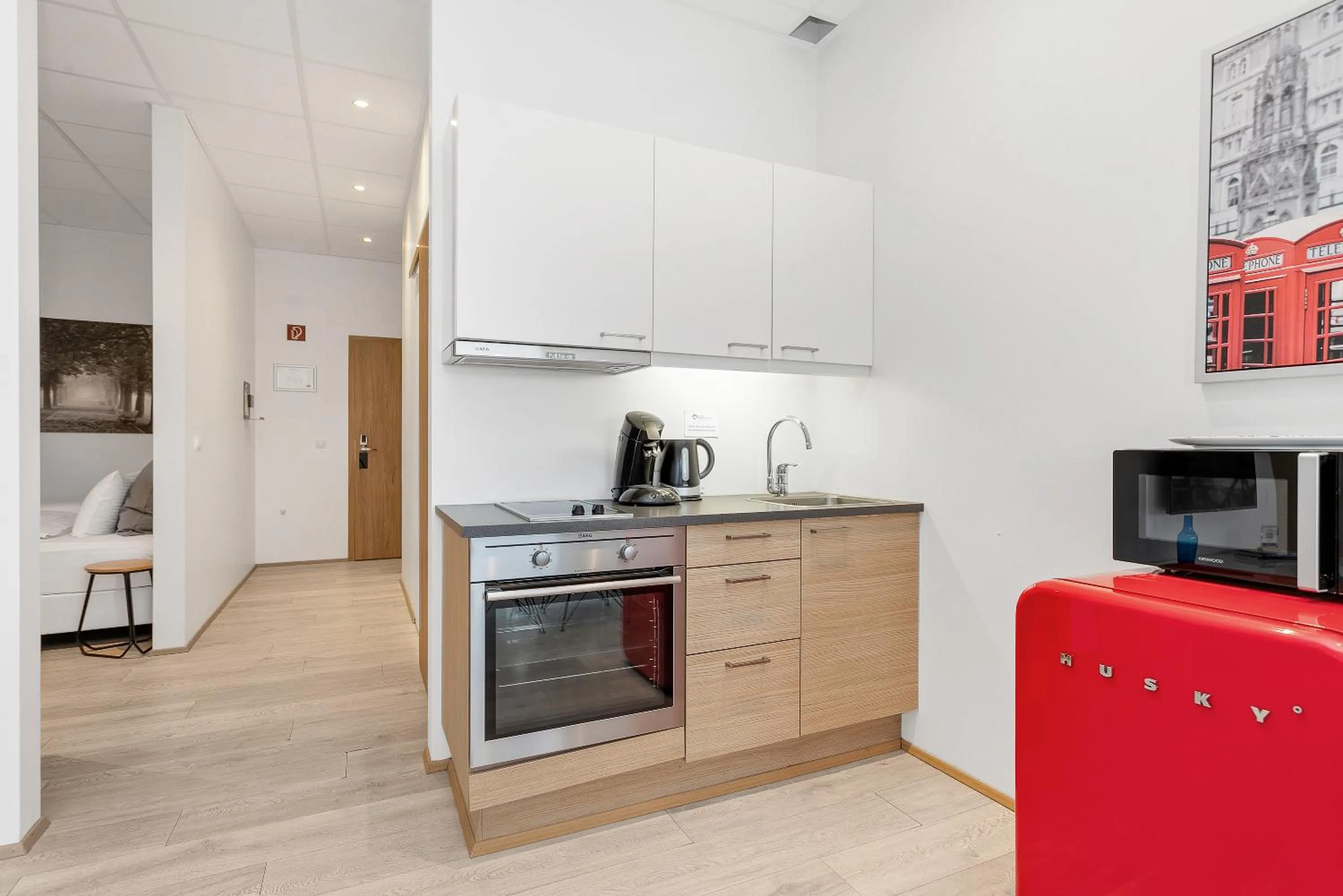 Coffee/tea facilities in Blue Mountain Apartments by Heimaleiga