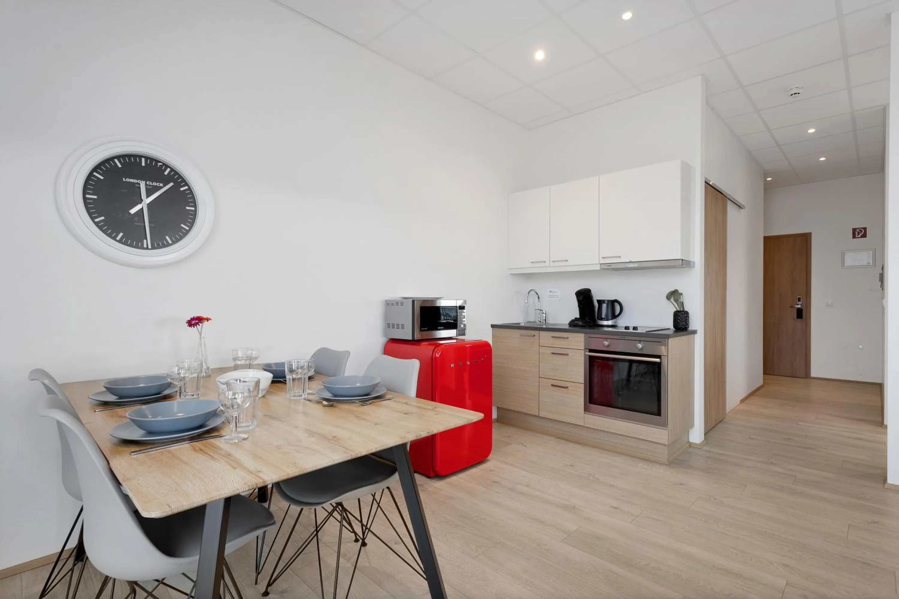 Coffee/tea facilities in Blue Mountain Apartments by Heimaleiga