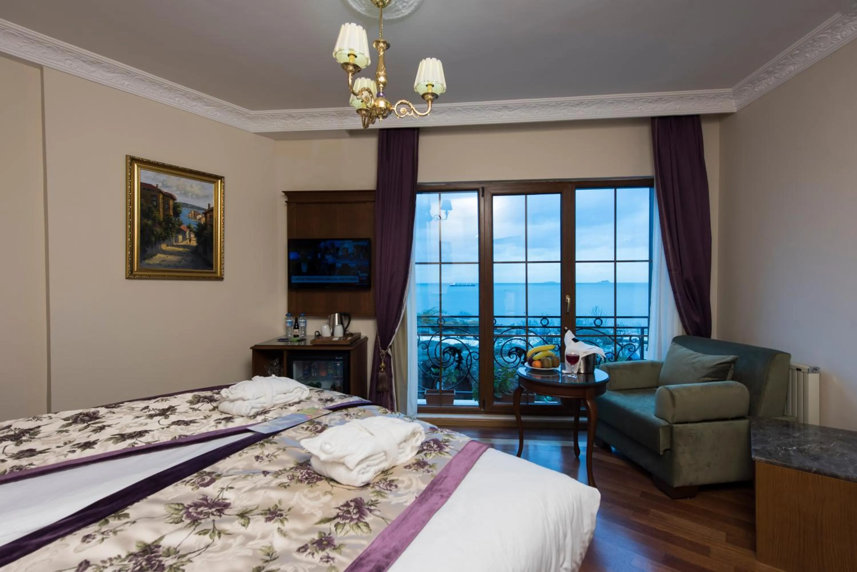 Sea view, Bed in GLK PREMIER Sea Mansion Suites & Spa - Special Class