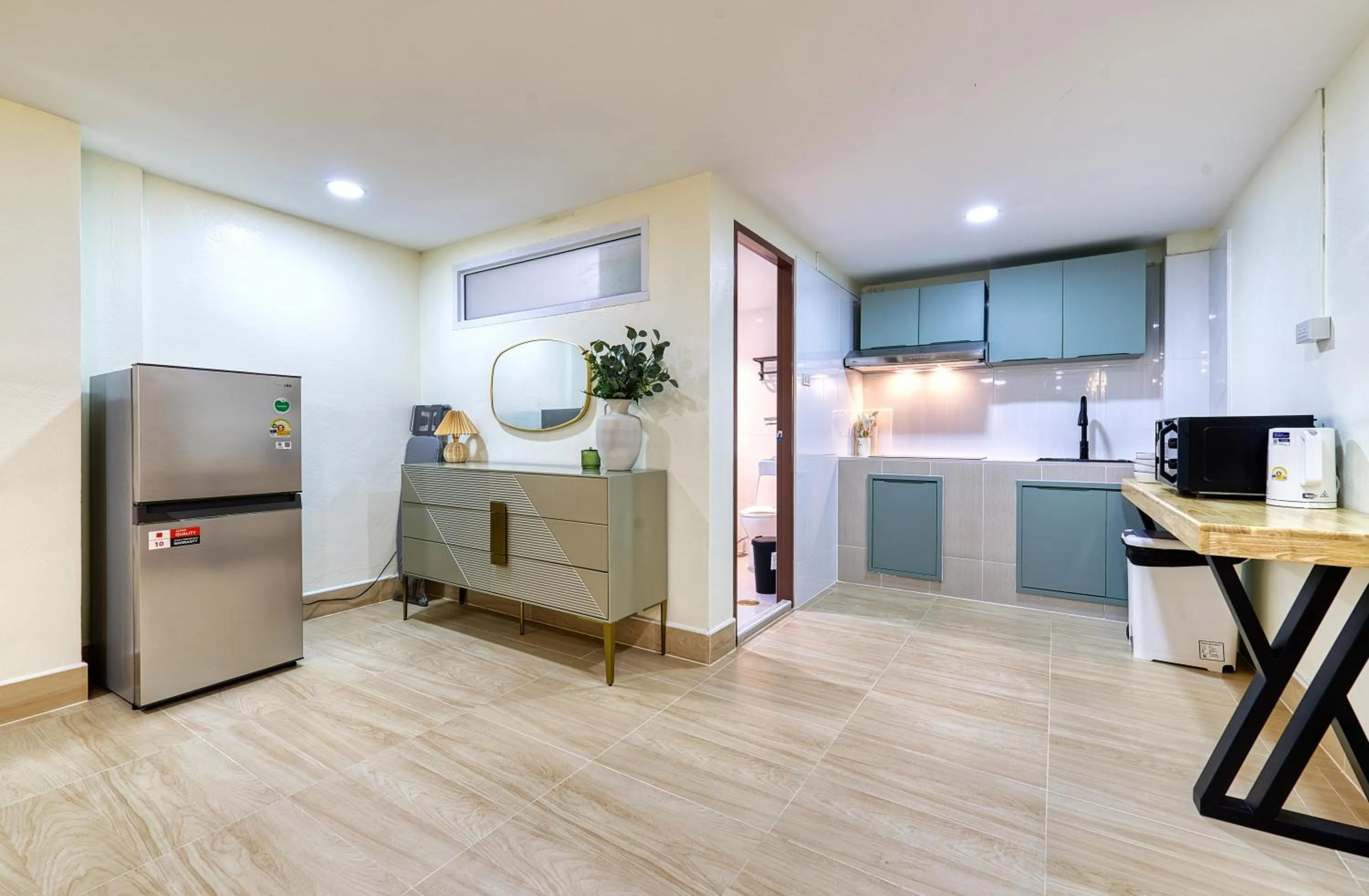 Kitchen or kitchenette in AB House