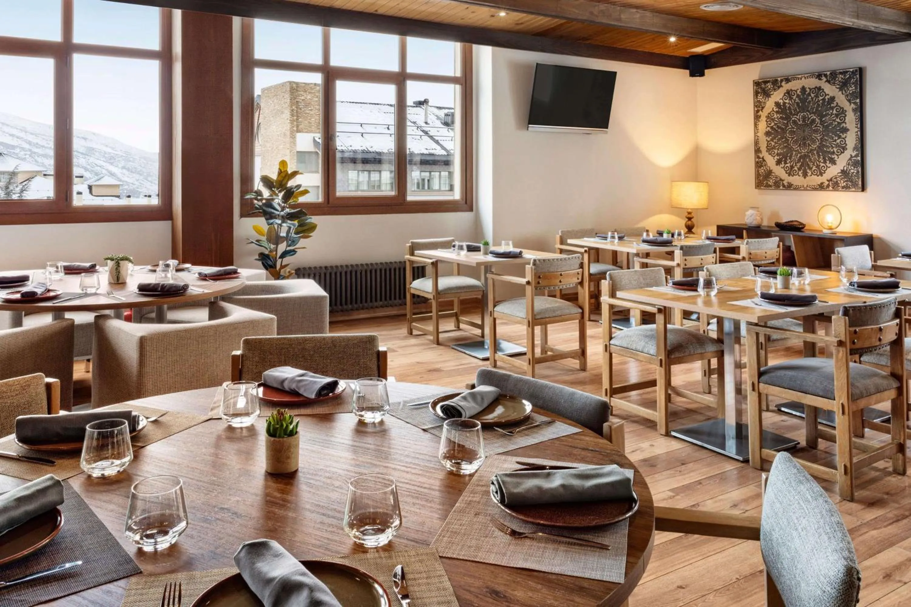 Restaurant/places to eat in Melia Sierra Nevada