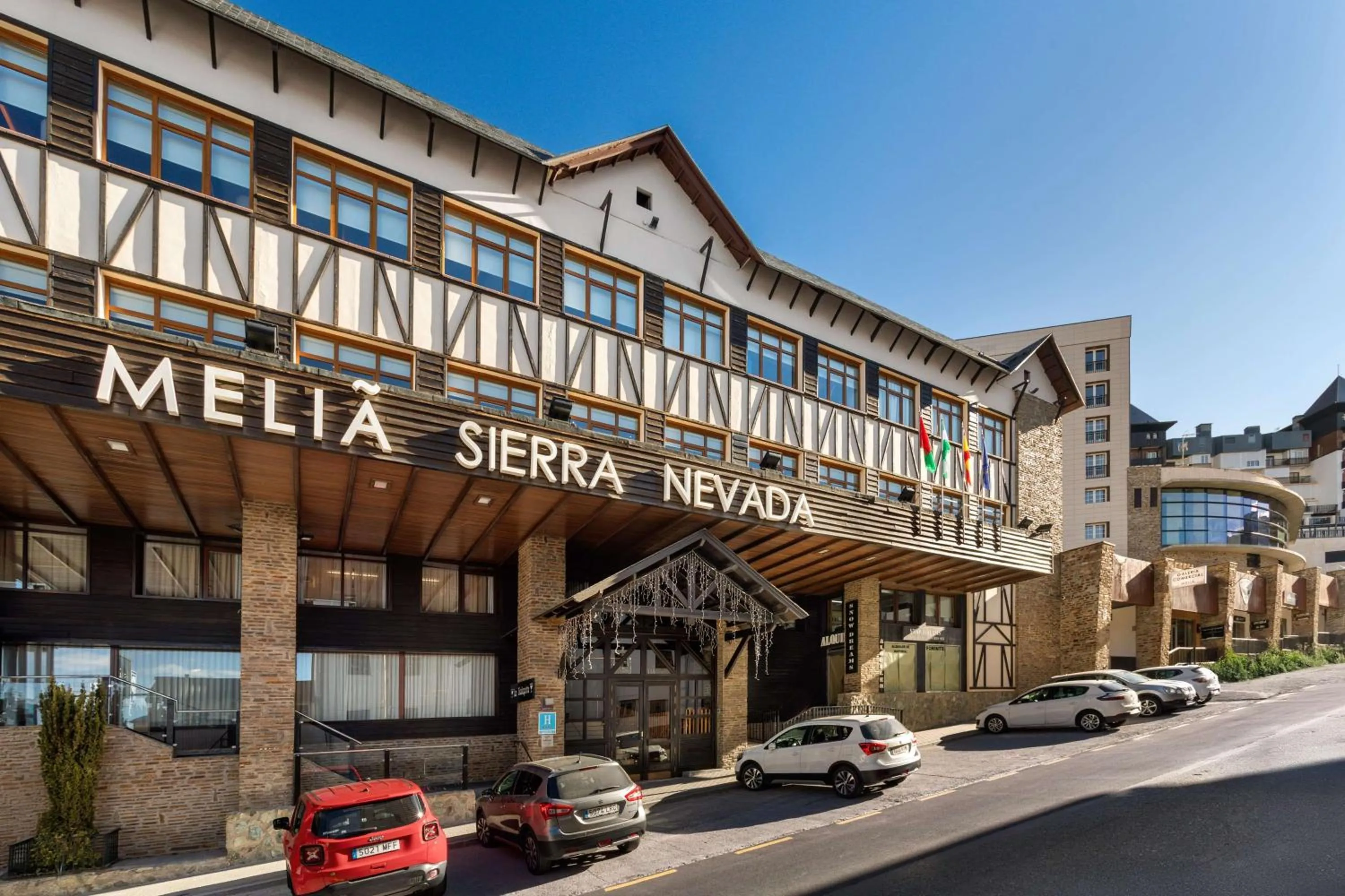 Property building in Melia Sierra Nevada