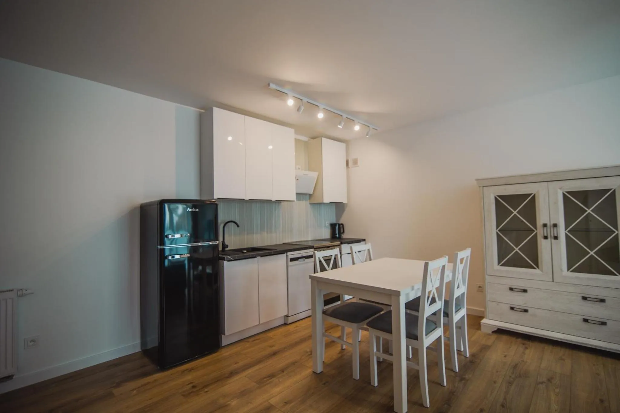 Dom Goscinny Bialy Dworek