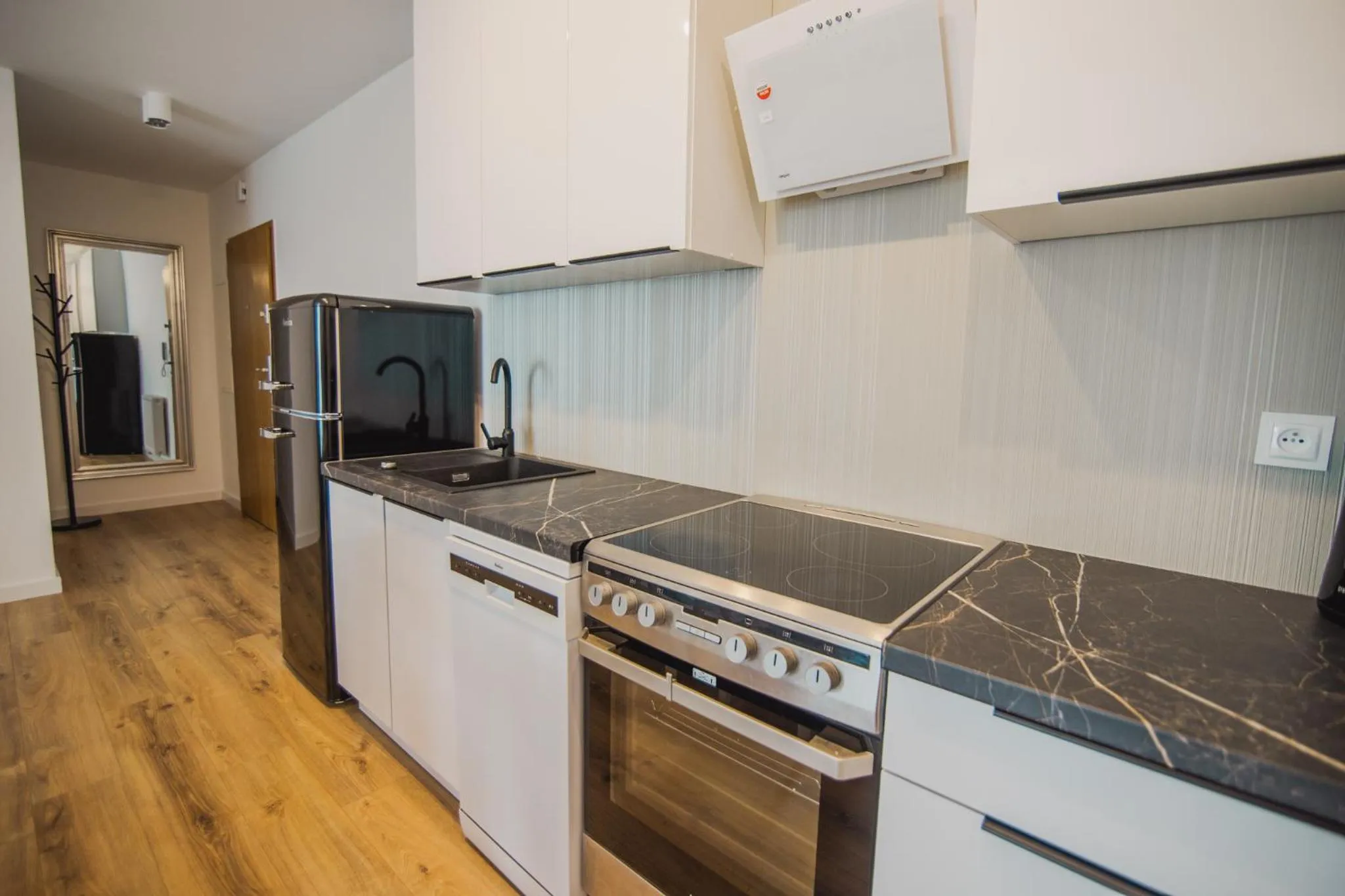 Dom Goscinny Bialy Dworek