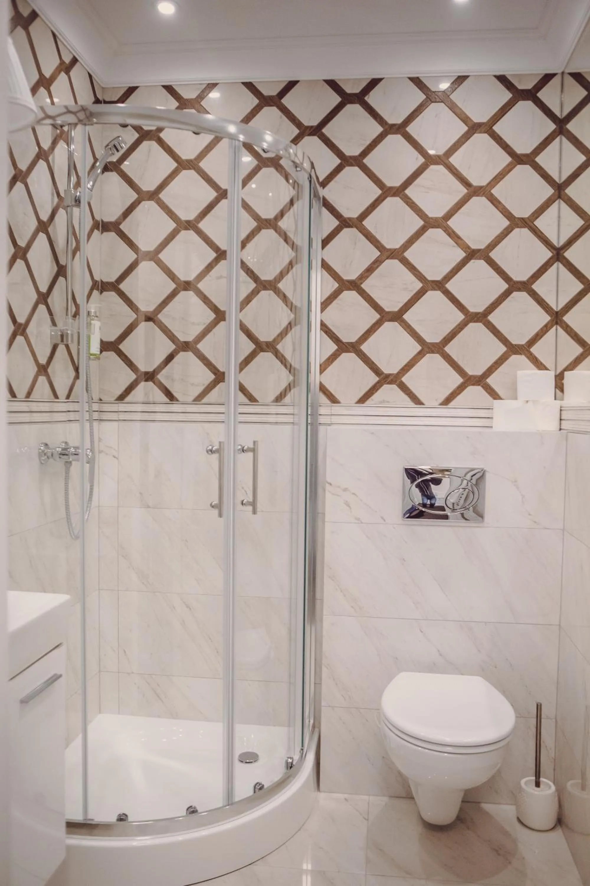 Dom Goscinny Bialy Dworek