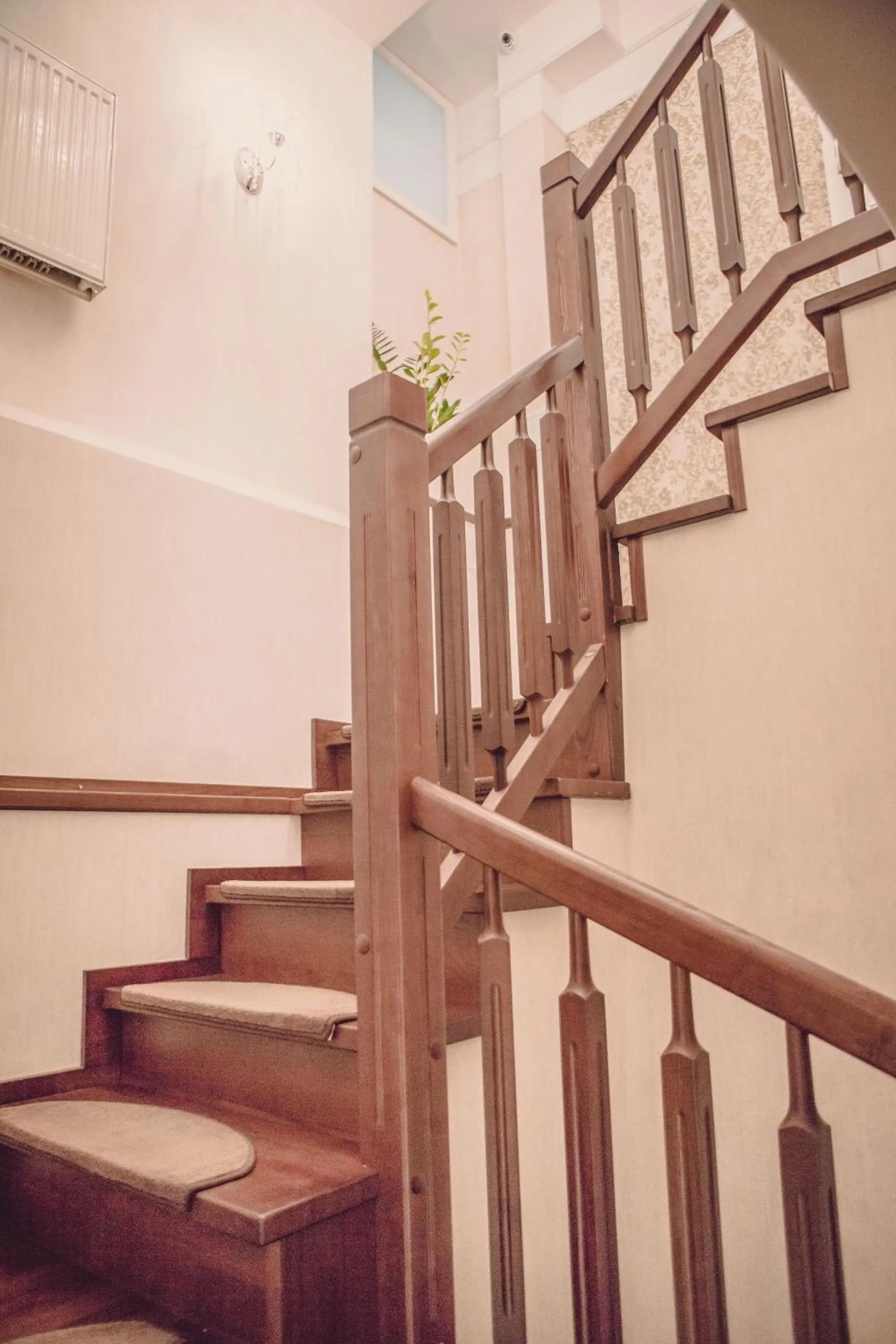 Restaurant/places to eat in Dom Goscinny Bialy Dworek