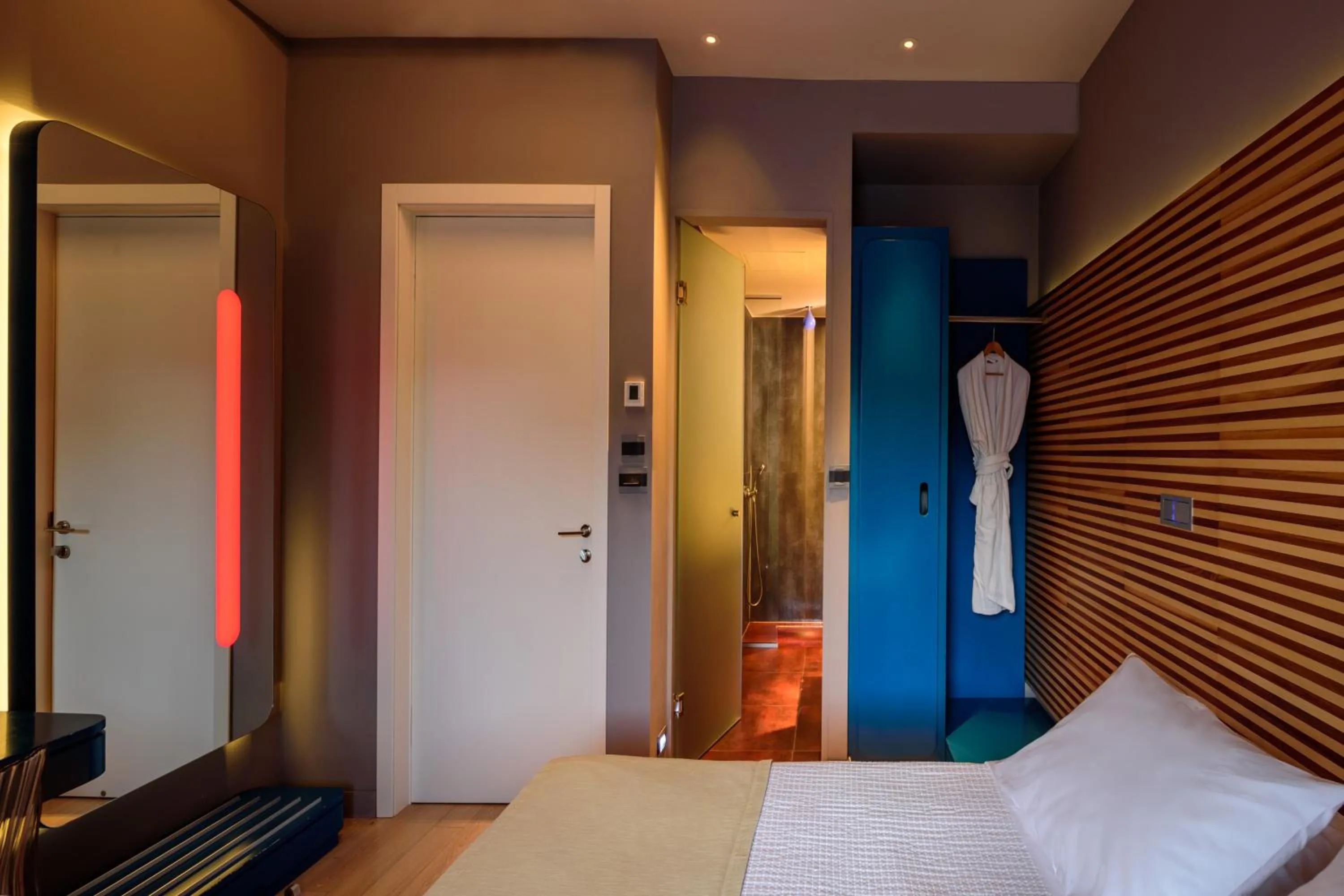 Bed in Essence Hotel