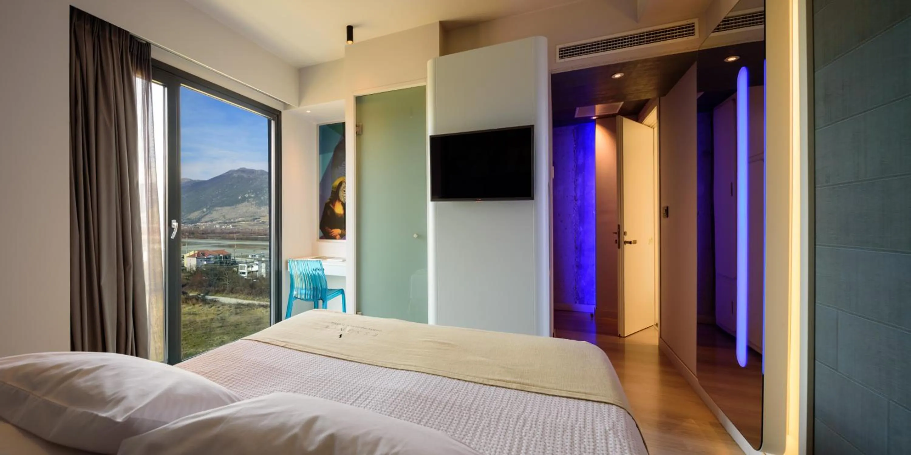 Bed in Essence Hotel