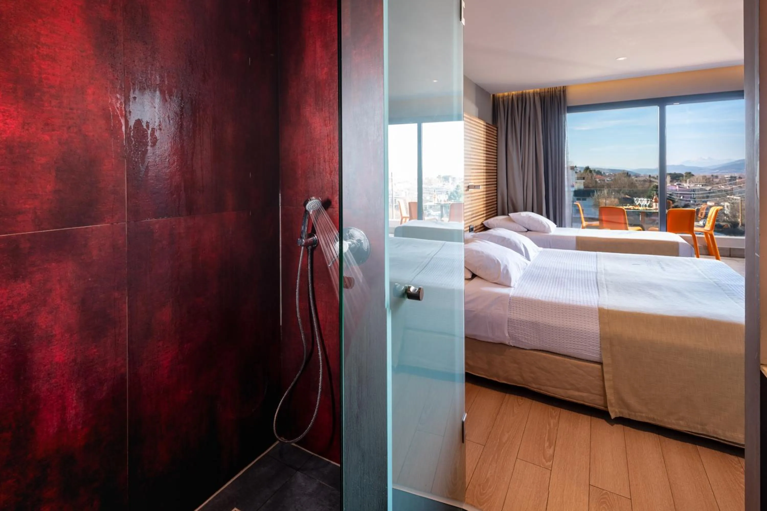 Shower, Bed in Essence Hotel