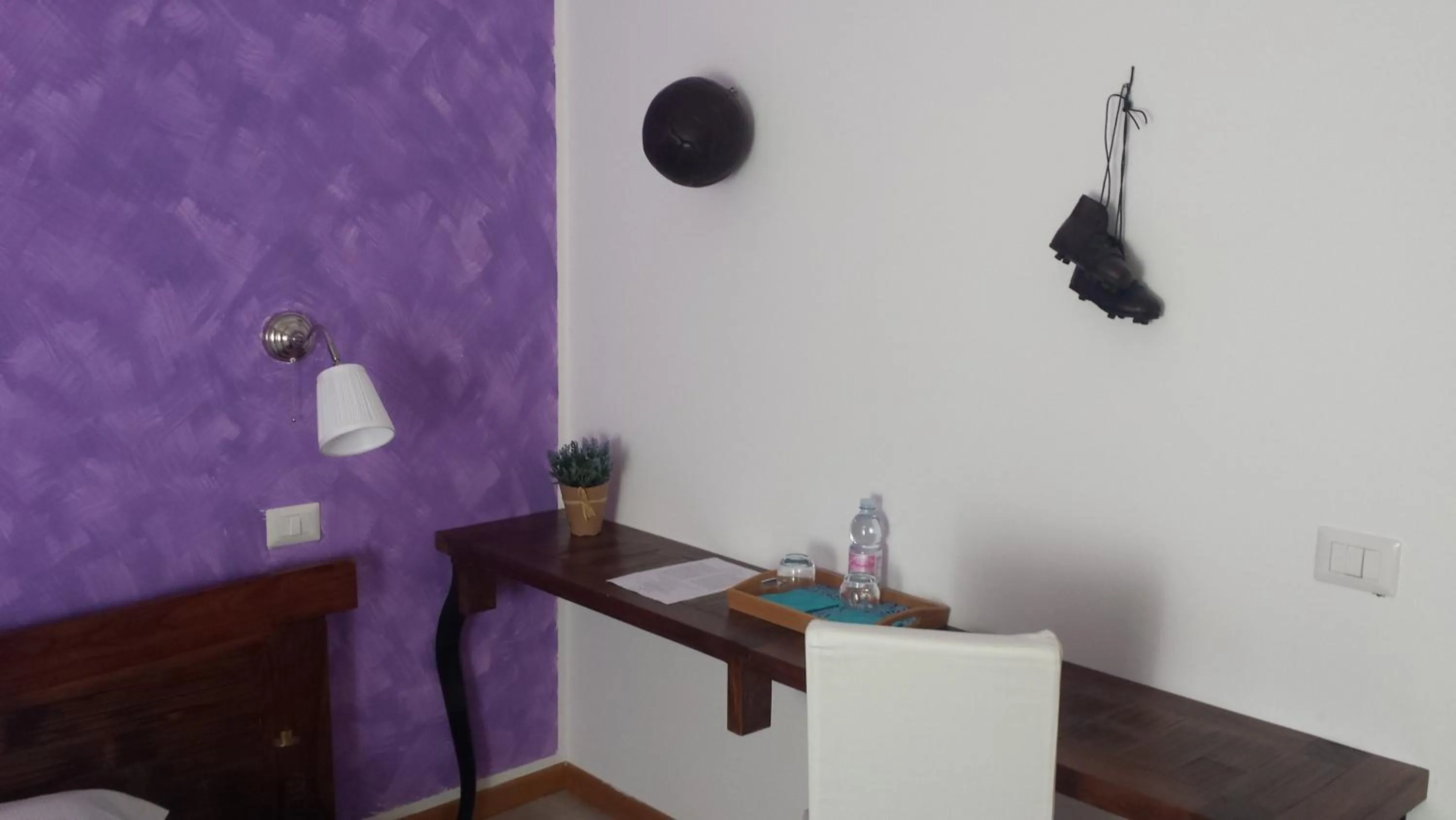 Photo of the whole room in Luci A San Siro