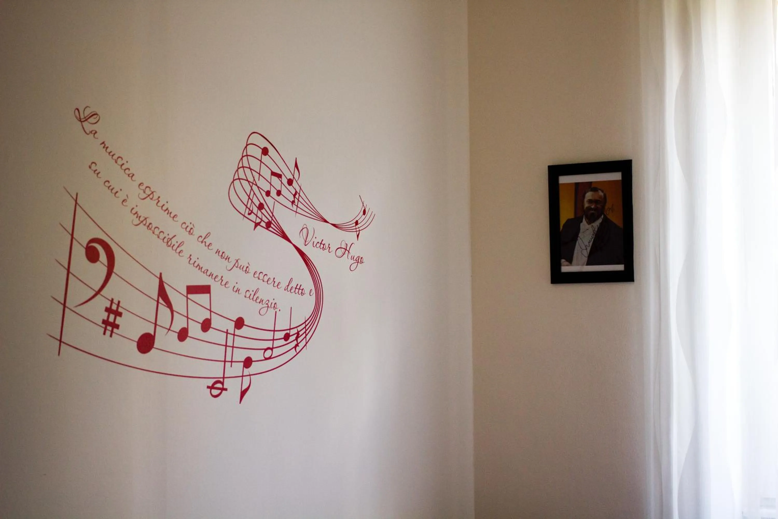 Photo of the whole room in Luci A San Siro