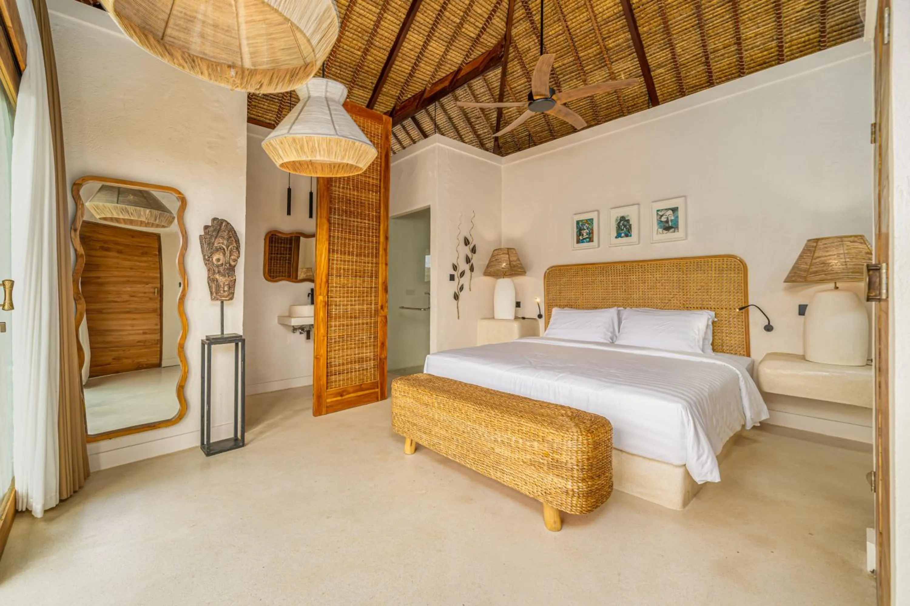 Bed in Muraya Villas in Ubud