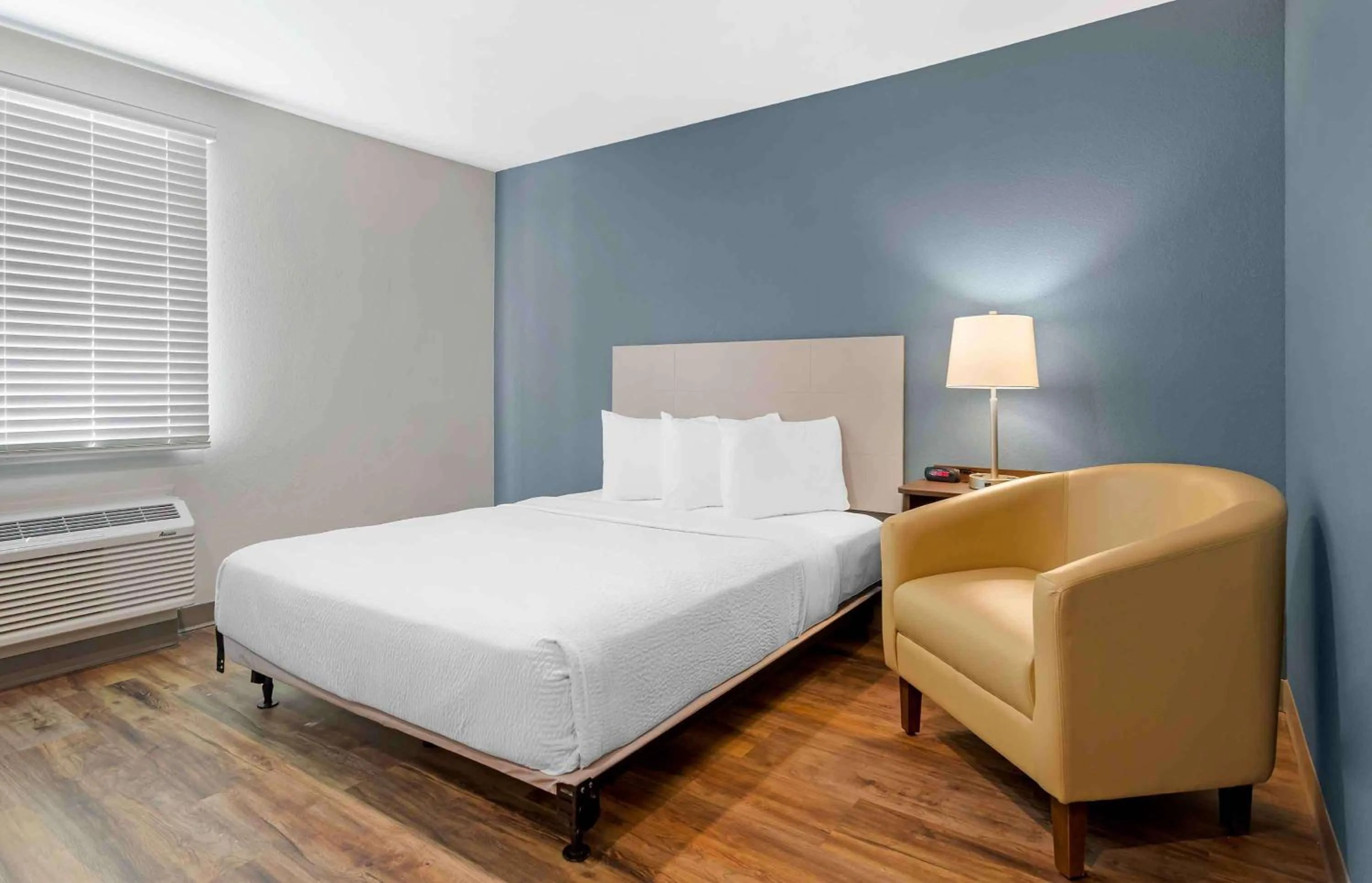 Bedroom, Bed in Extended Stay America Suites - Tampa - Casino Area