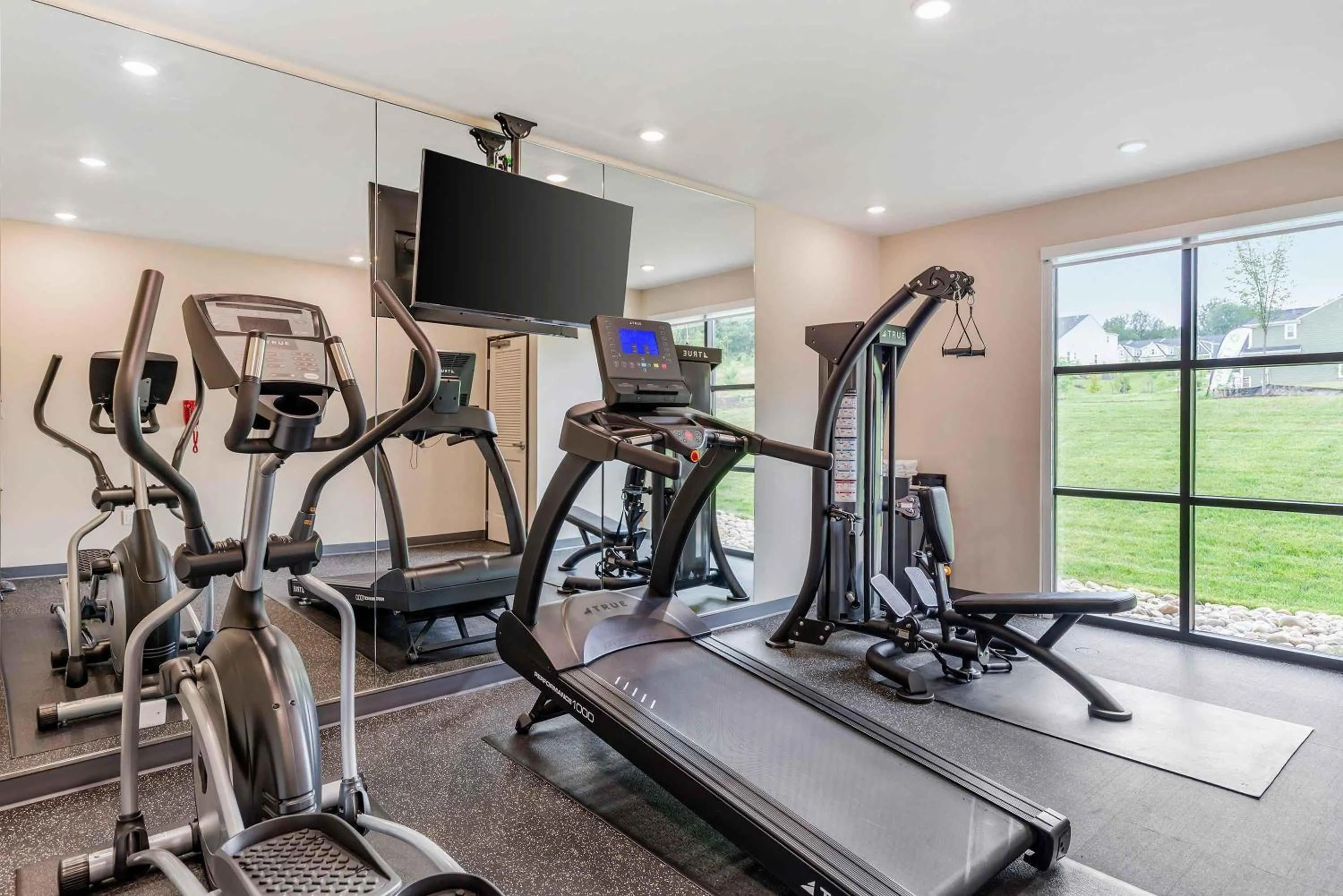 Fitness centre/facilities in Extended Stay America Premier Suites - Charlottesville