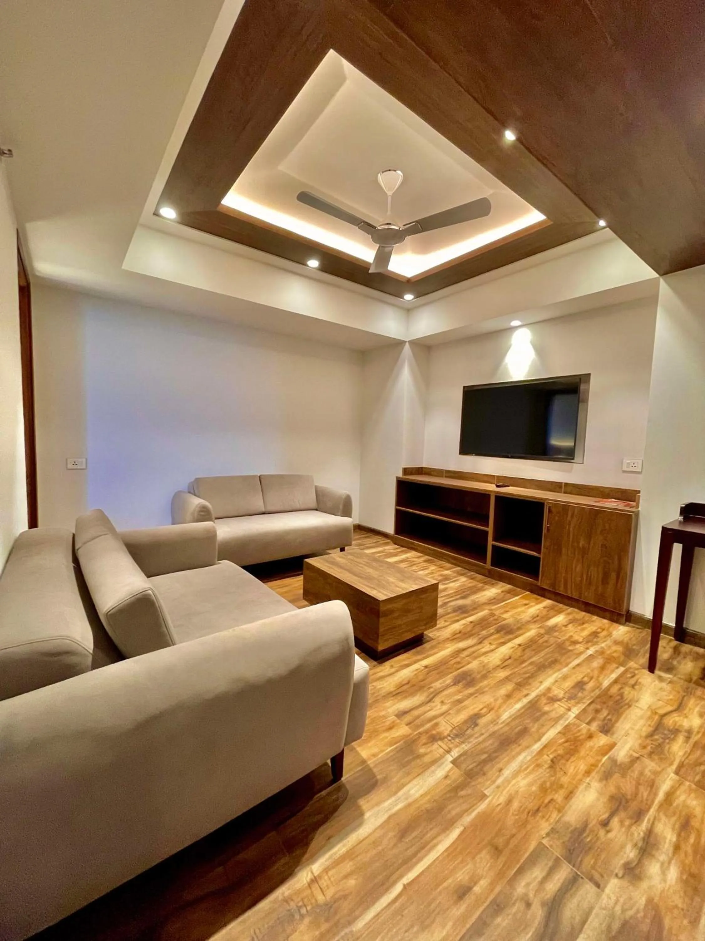 Living room in Best Western Matra Kasauli