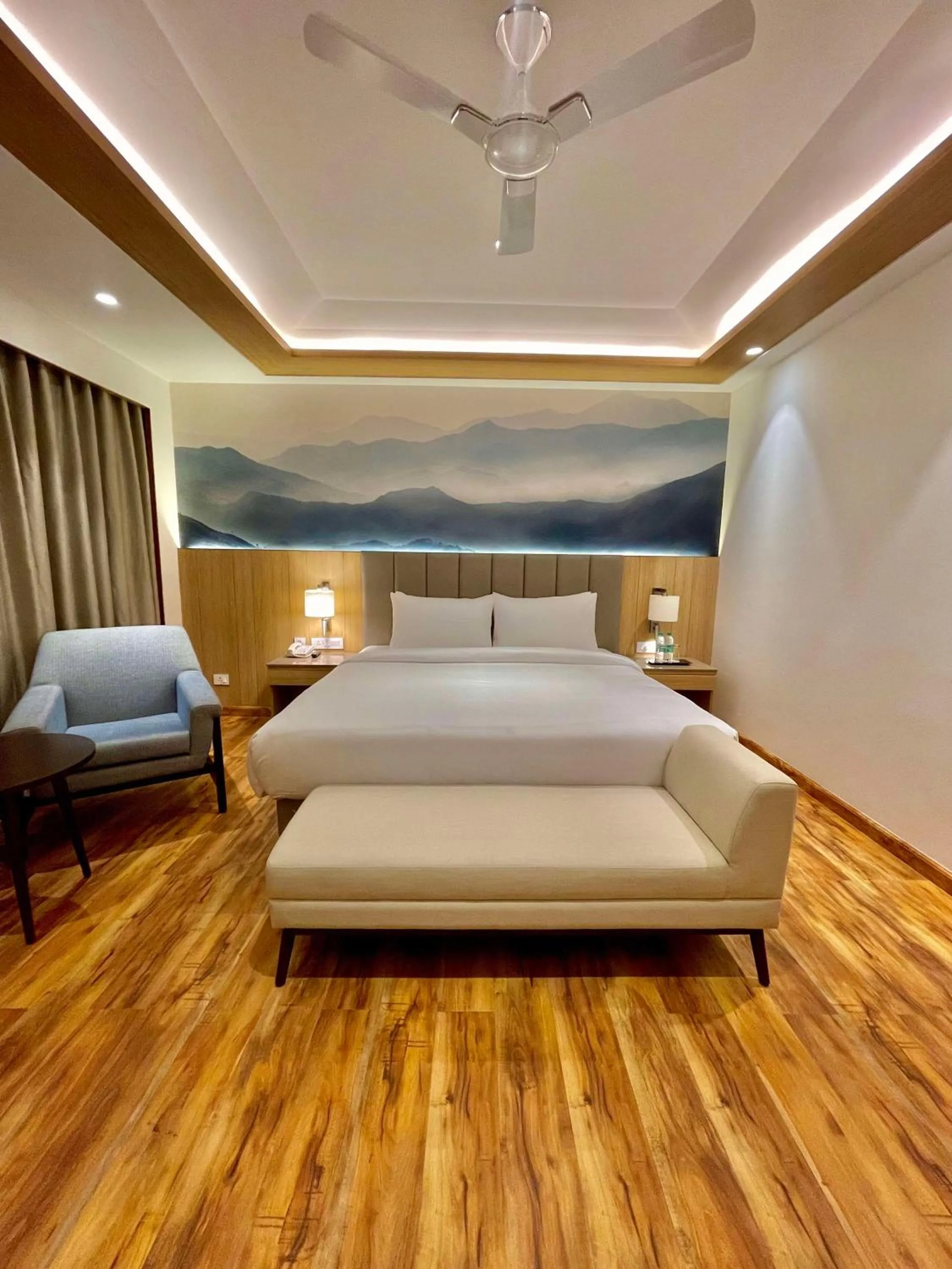 Bedroom, Bed in Best Western Matra Kasauli