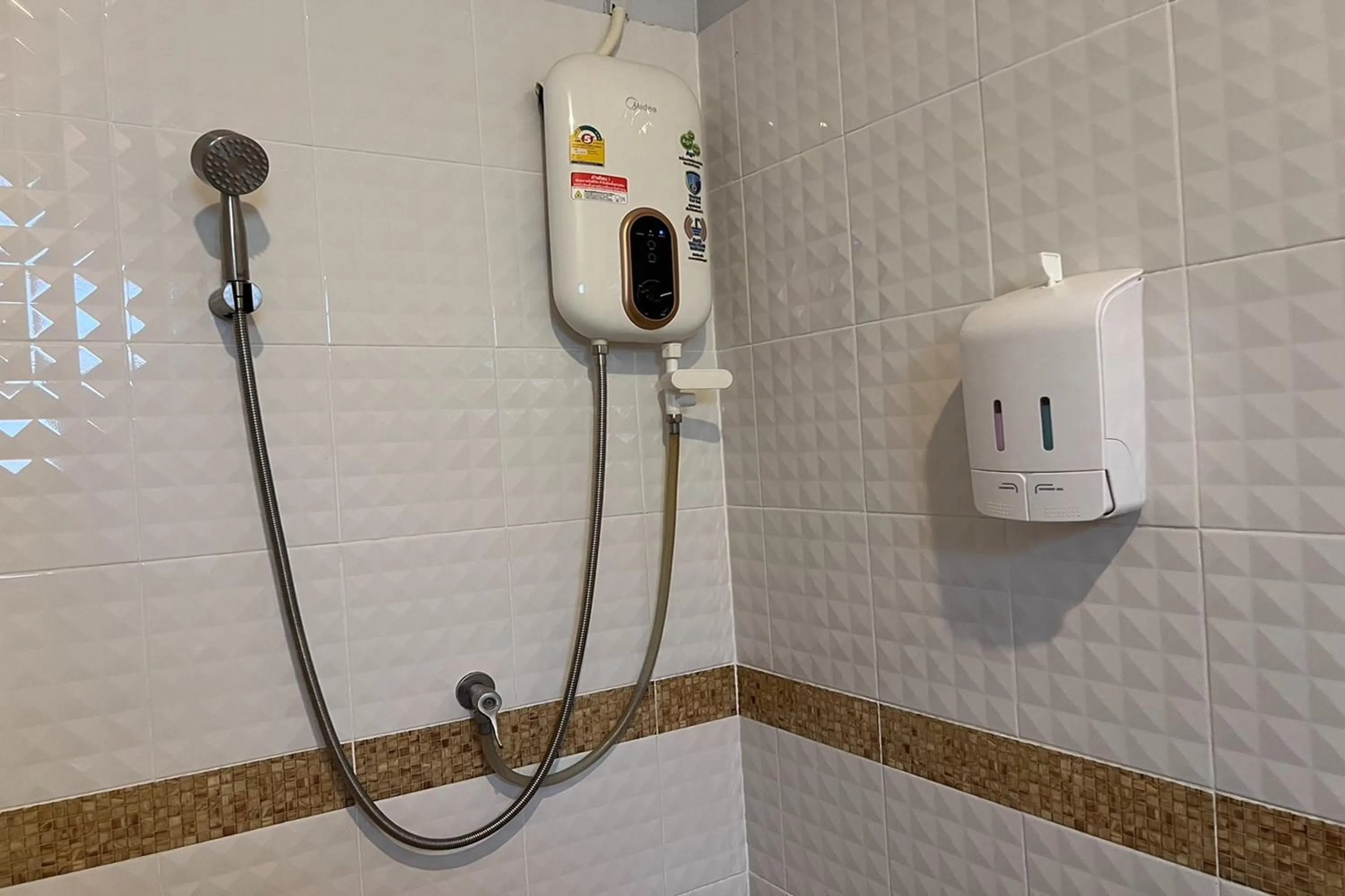 Shower in Lan Bua Resort