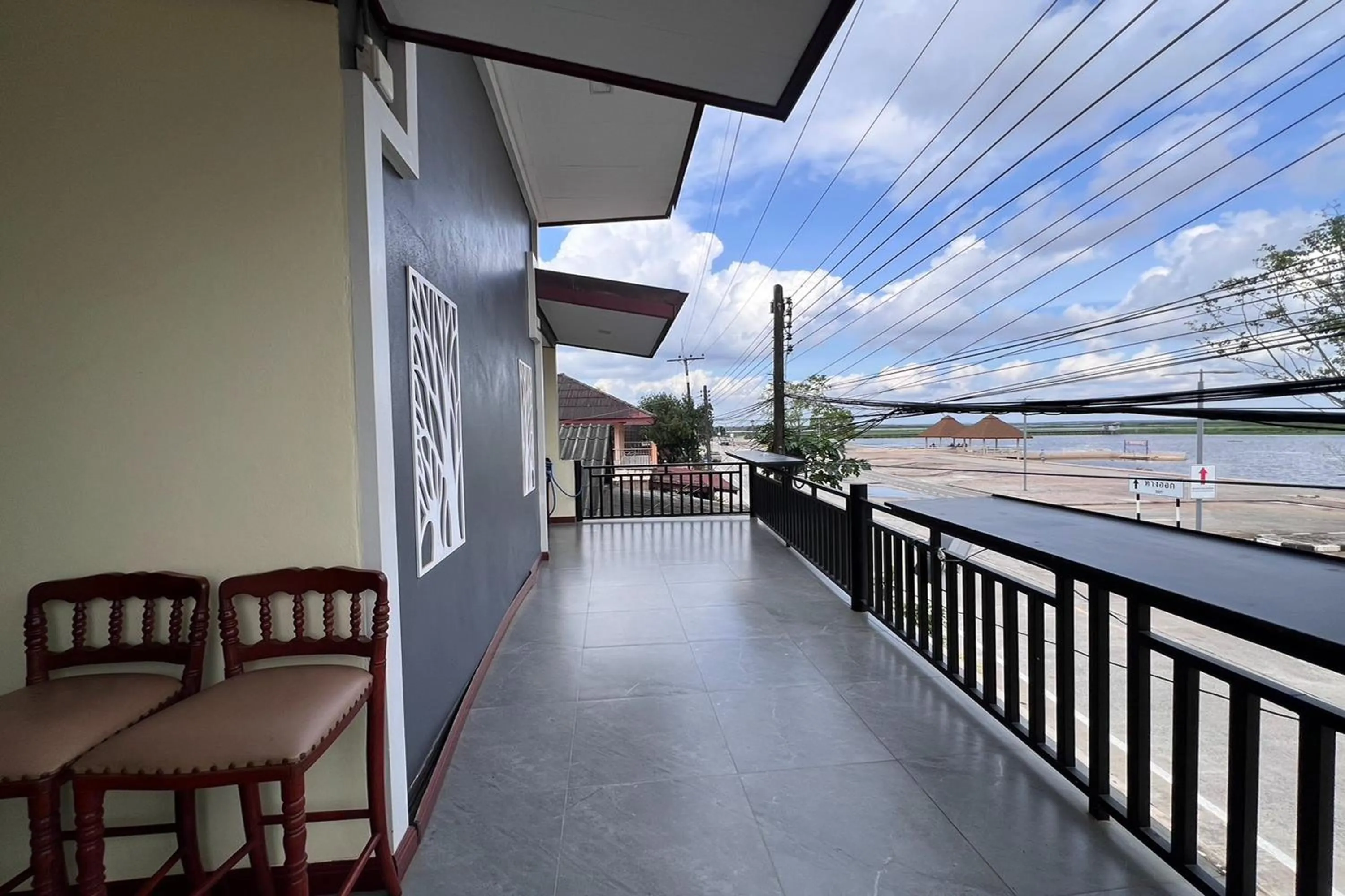 Balcony/Terrace in Lan Bua Resort