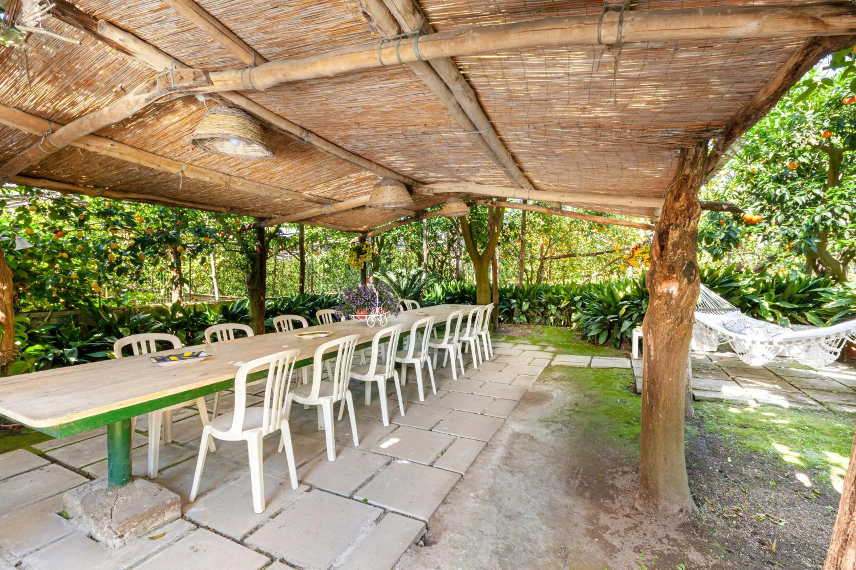 Garden in Villa Maresca B&B