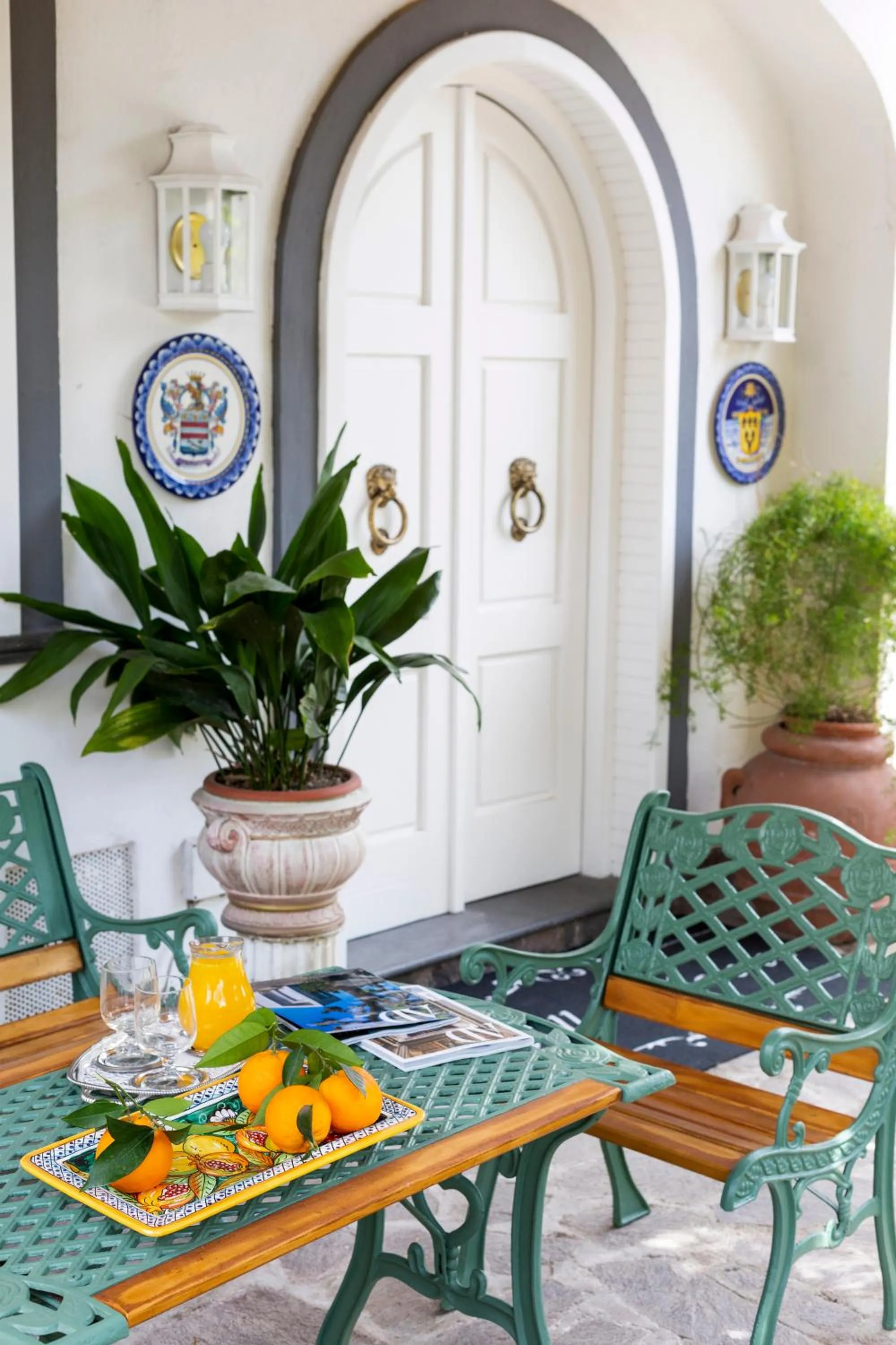 Patio in Villa Maresca B&B