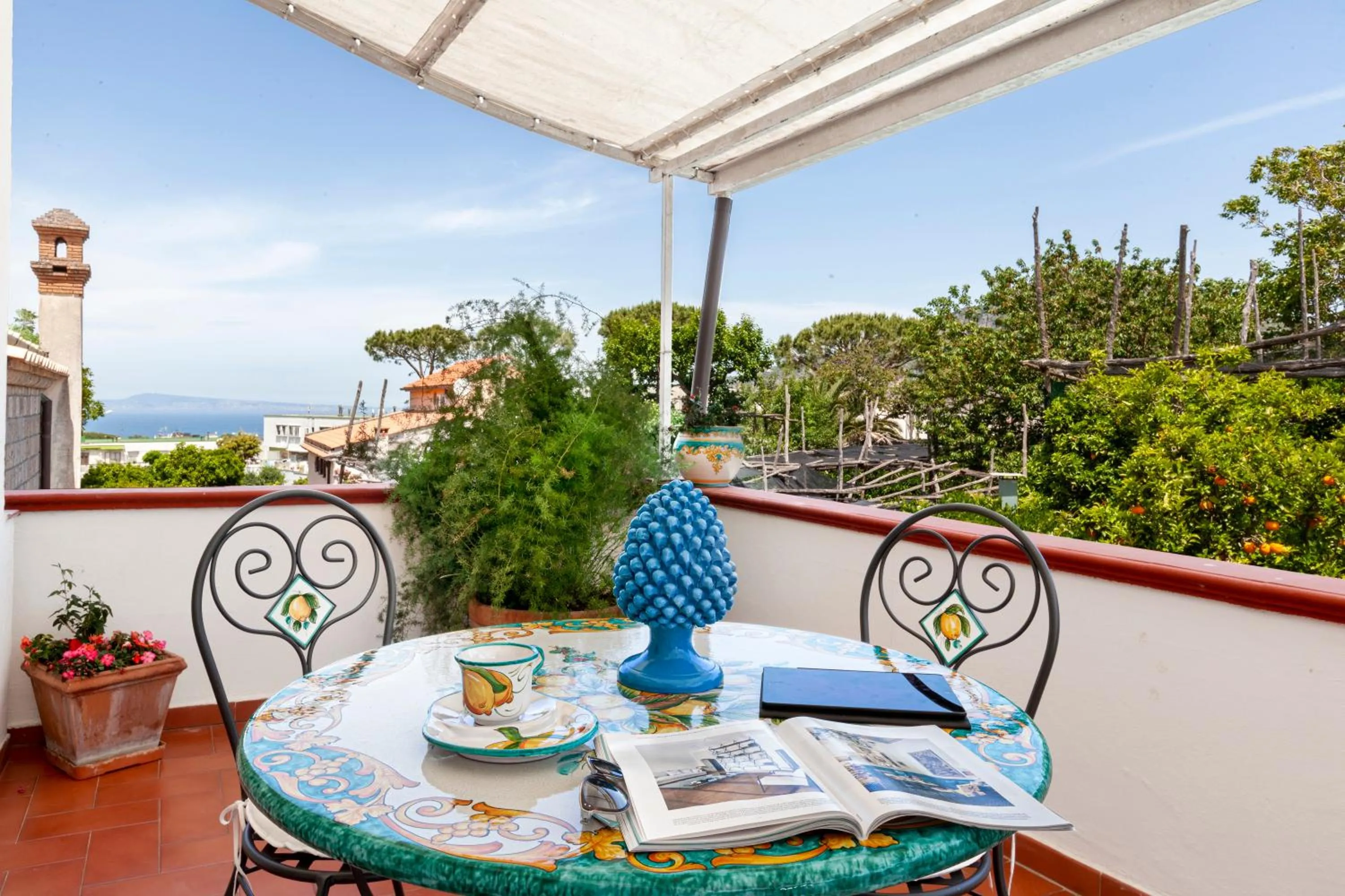 Balcony/Terrace in Villa Maresca B&B