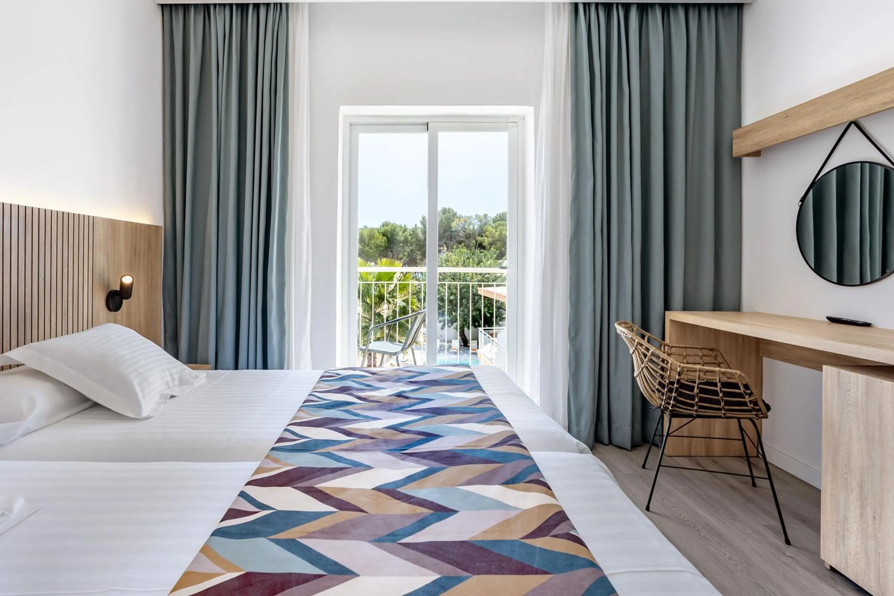 Bed in Morlans Garden