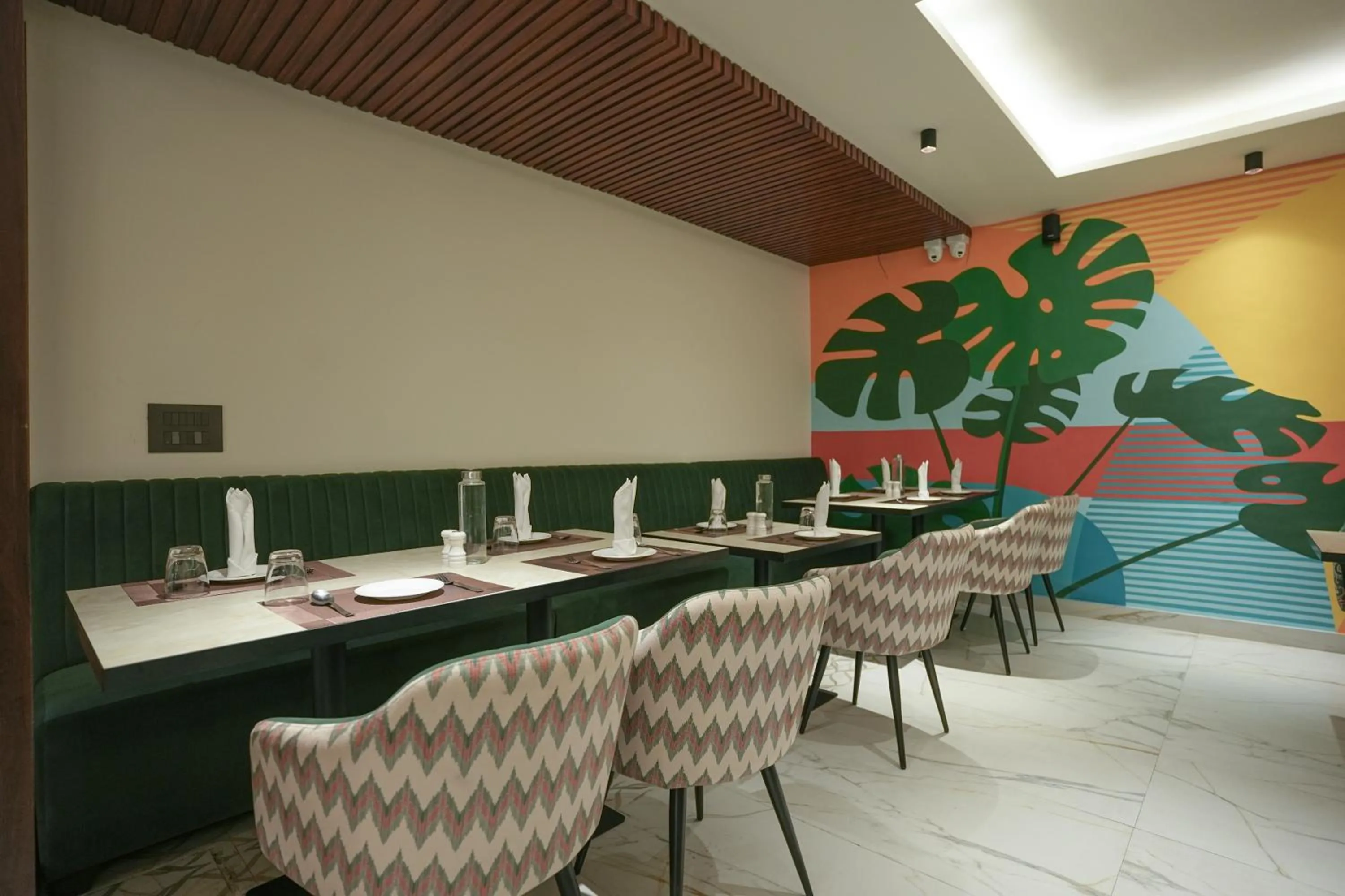 Seating area in Kaashvi Residency - Managed by Atithi House