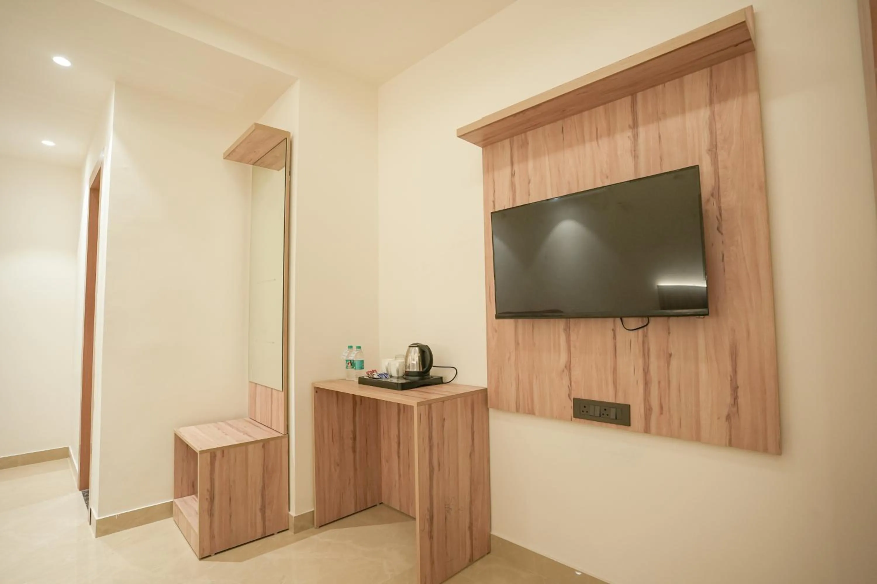 TV and multimedia in Kaashvi Residency - Managed by Atithi House