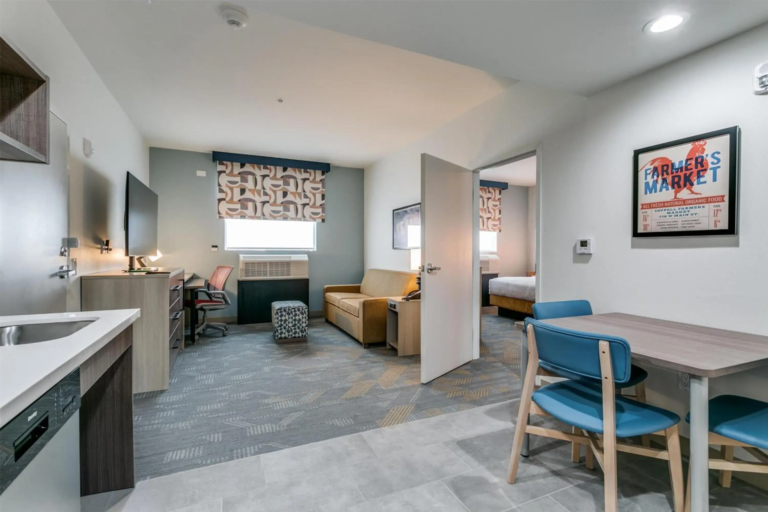 One-Bedroom King Suite with Bath Tub - Mobility Accessible in Home2 Suites by Hilton Coppell DFW Grapevine North One-Bedroom King Suite with Bath Tub - Mobility Accessible in Home2 Suites by Hilton Coppell DFW Grapevine North