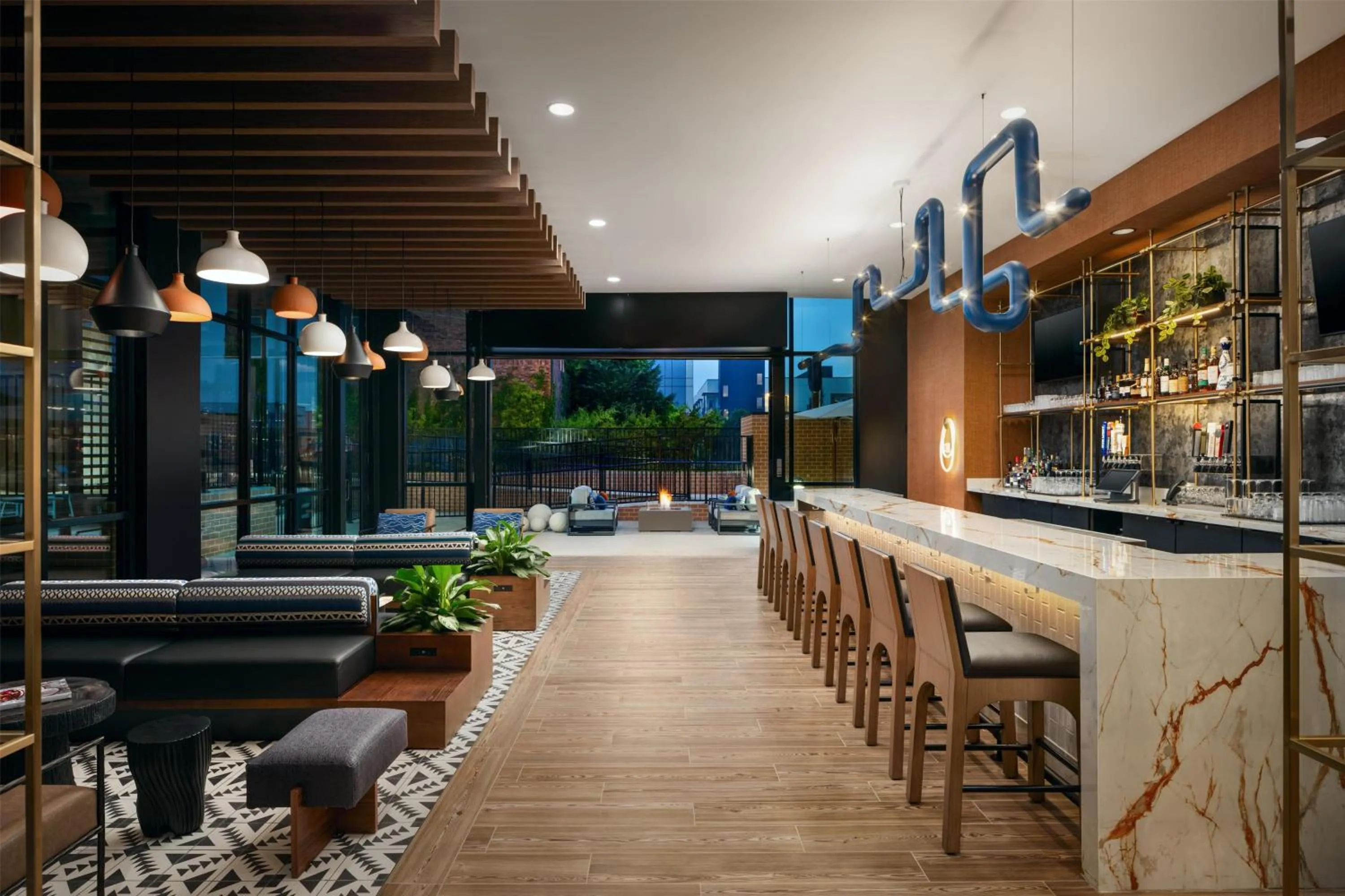 Lounge or bar in The Nobleman Fort Worth, Tapestry Collection By Hilton