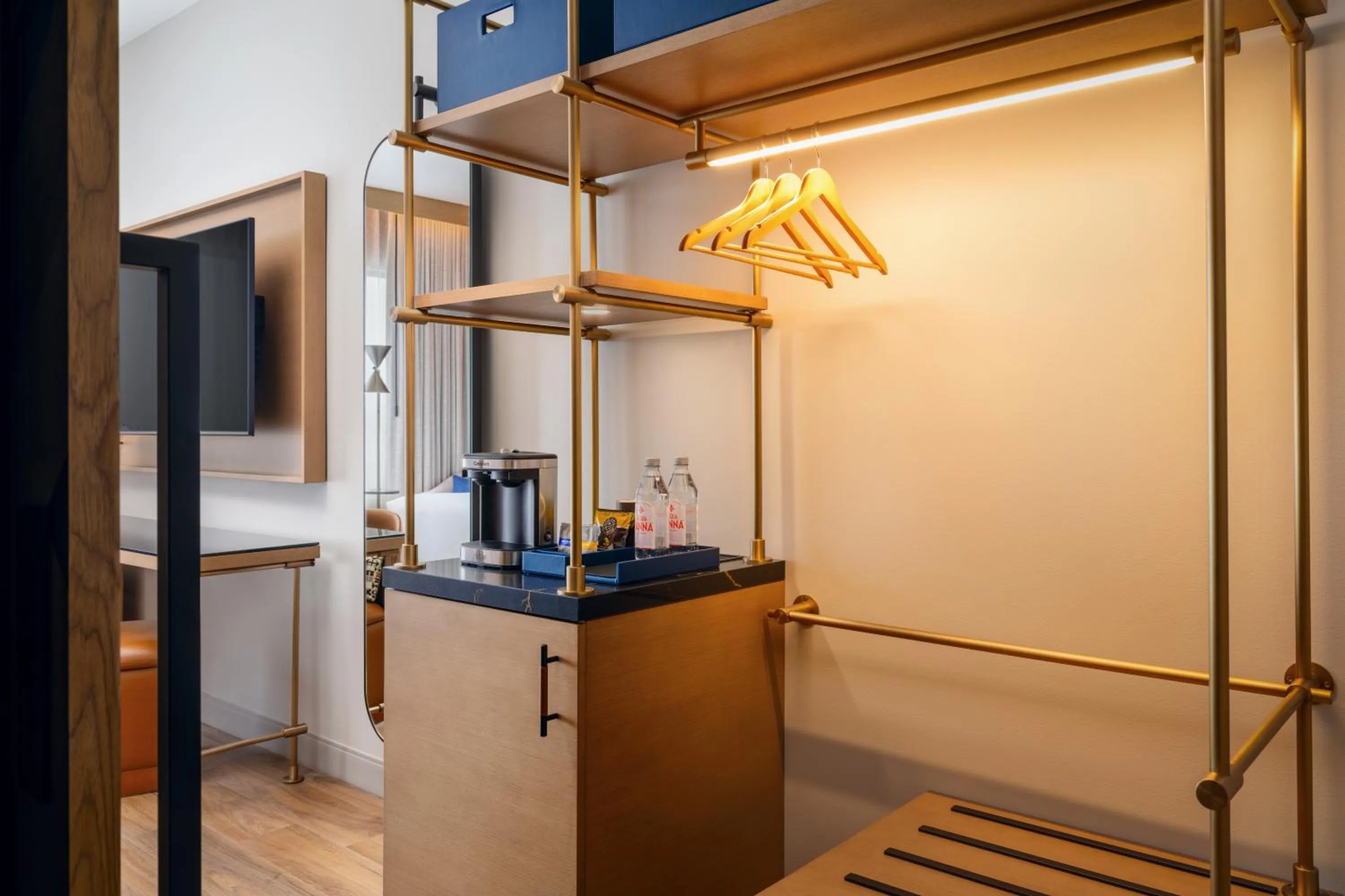 Bedroom in The Nobleman Fort Worth, Tapestry Collection By Hilton