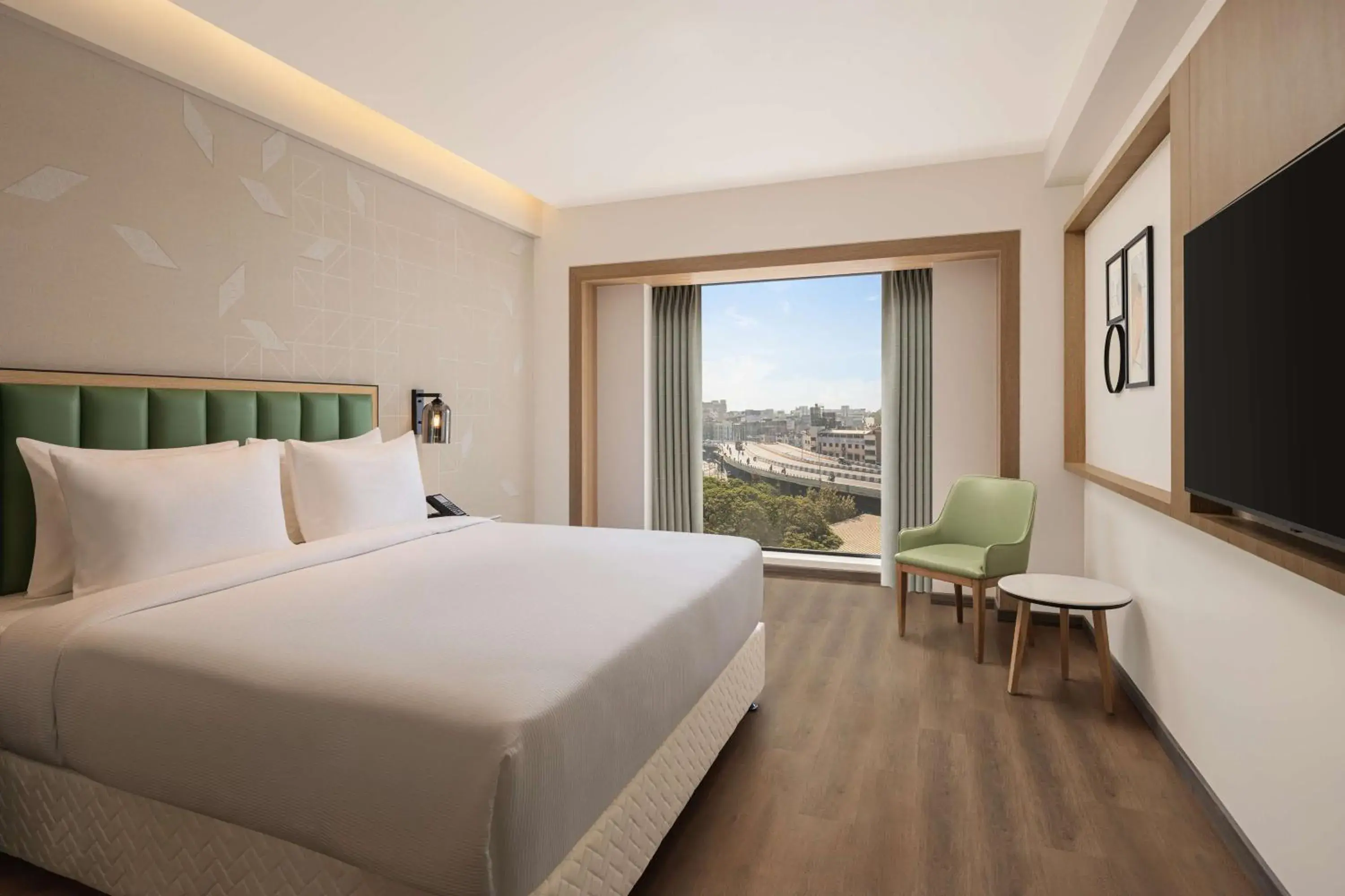 King Room with City View in Hilton Garden Inn Surat City Centre King Room with City View in Hilton Garden Inn Surat City Centre