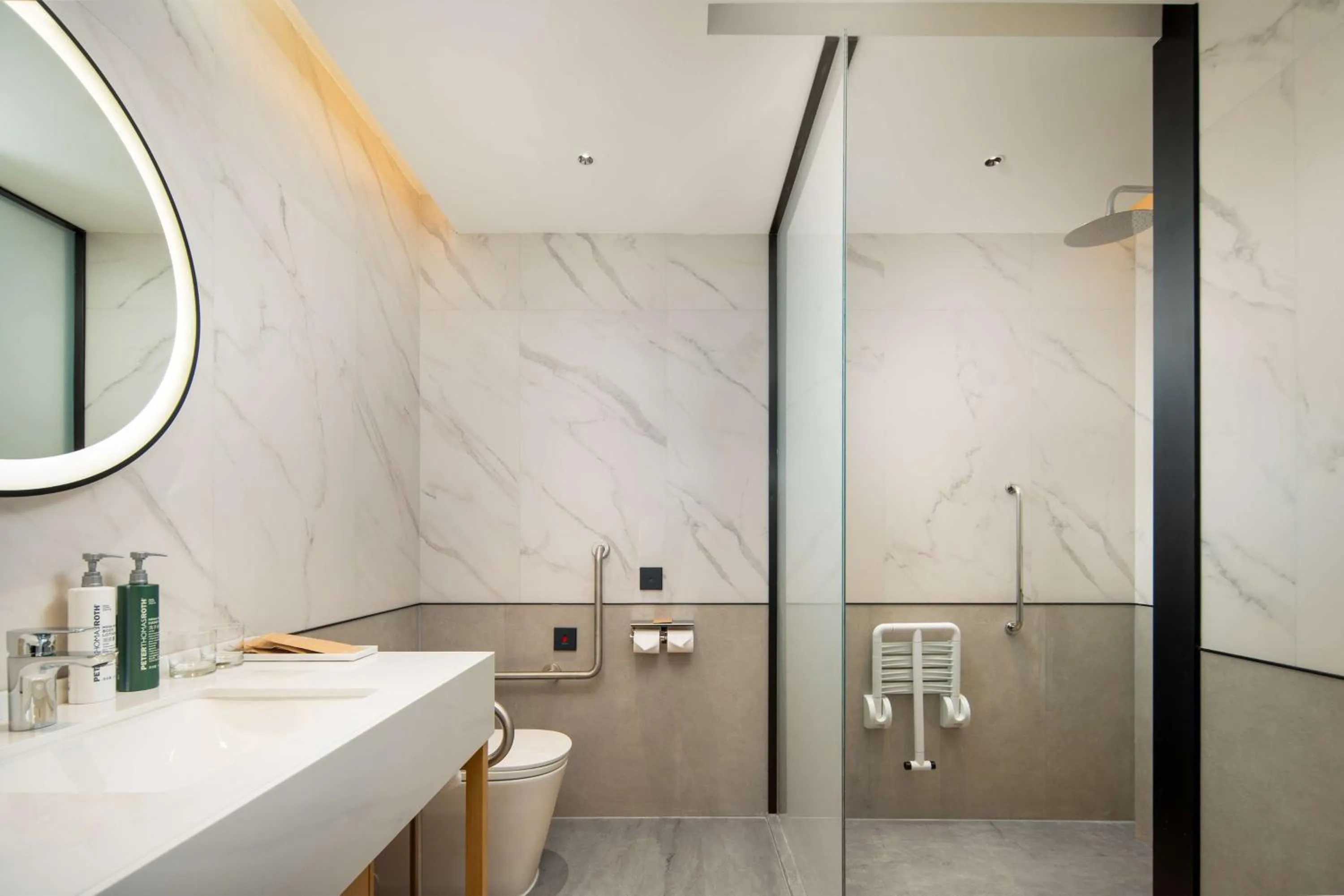 Bathroom in Hilton Garden Inn Xuzhou Pengcheng Square