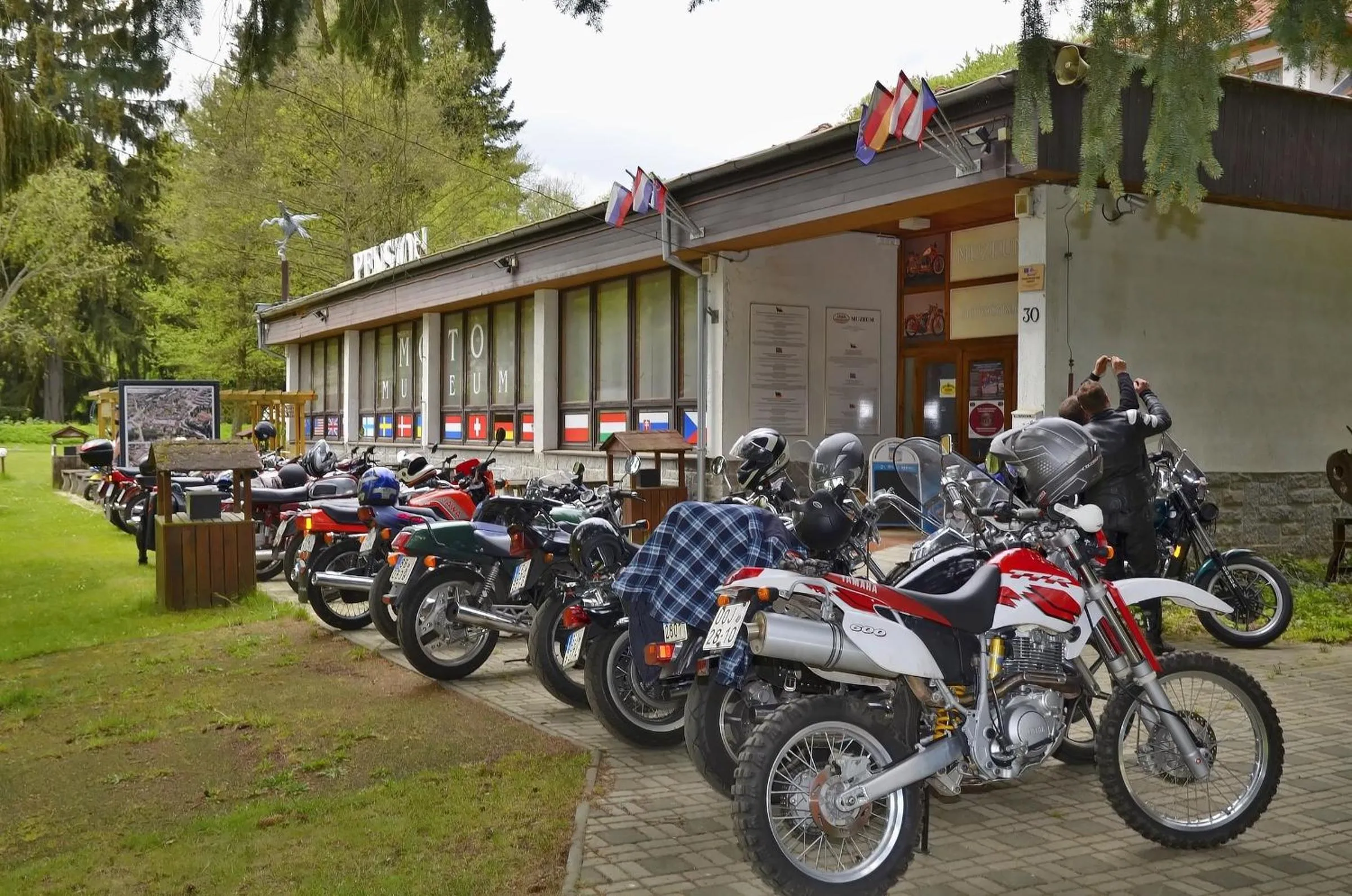 Entertainment in Hotel Konopiště Nová Myslivna
