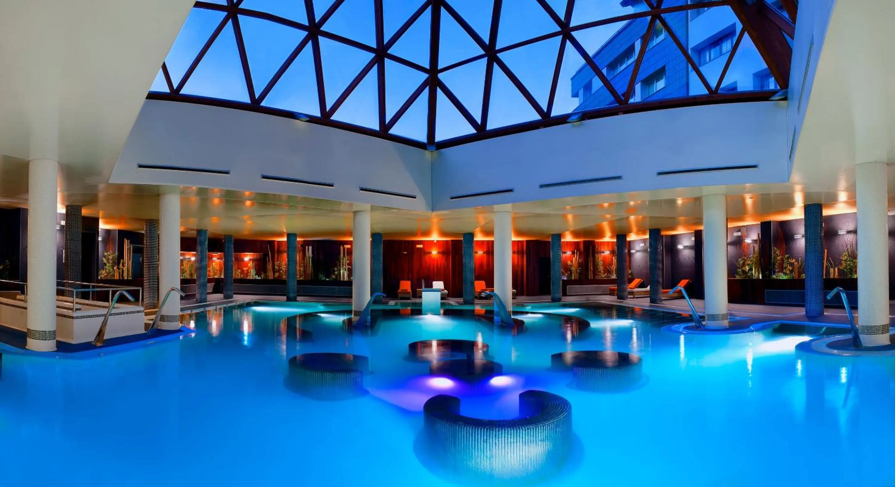 Property building in Meliá Sol y Nieve