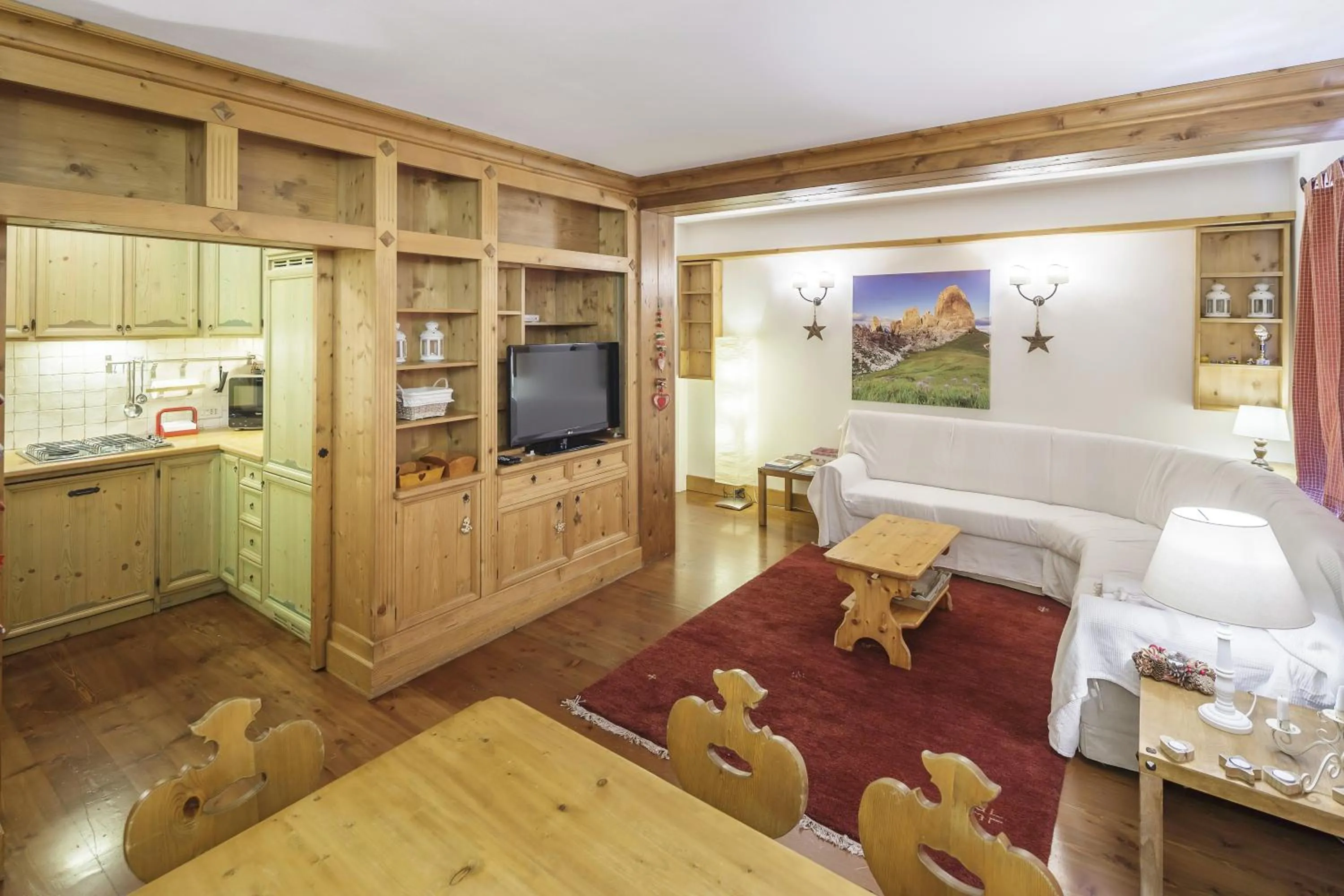Living room, Bed in Villa Ronco - Stayincortina