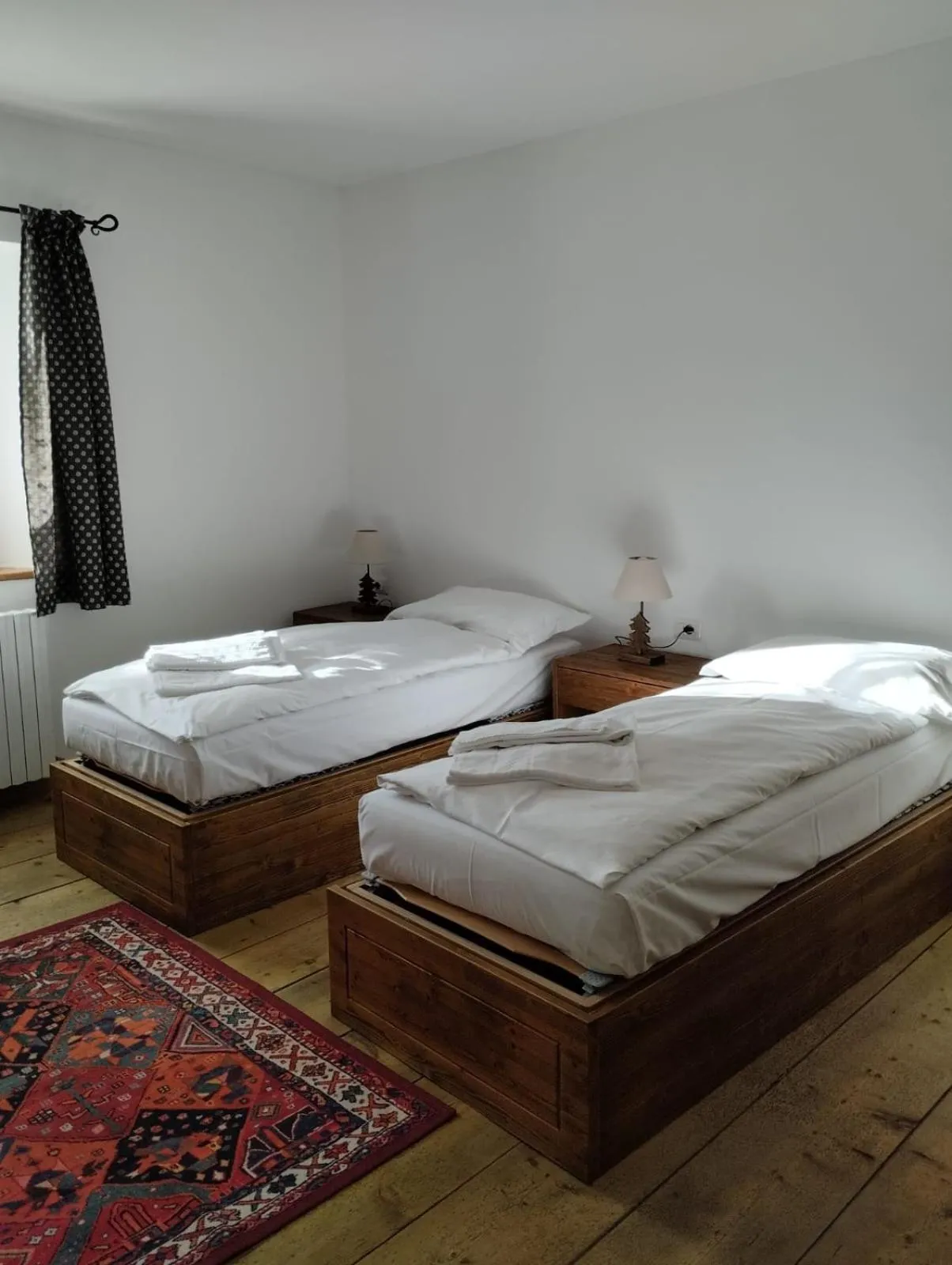 Bed in Villa Ronco - Stayincortina