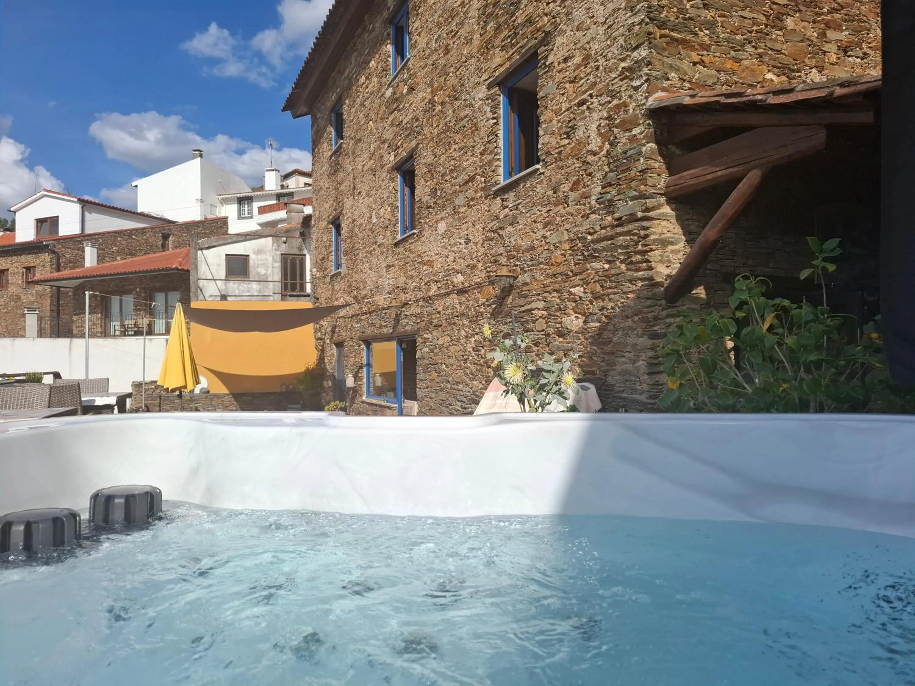 Property building in Campus Natura