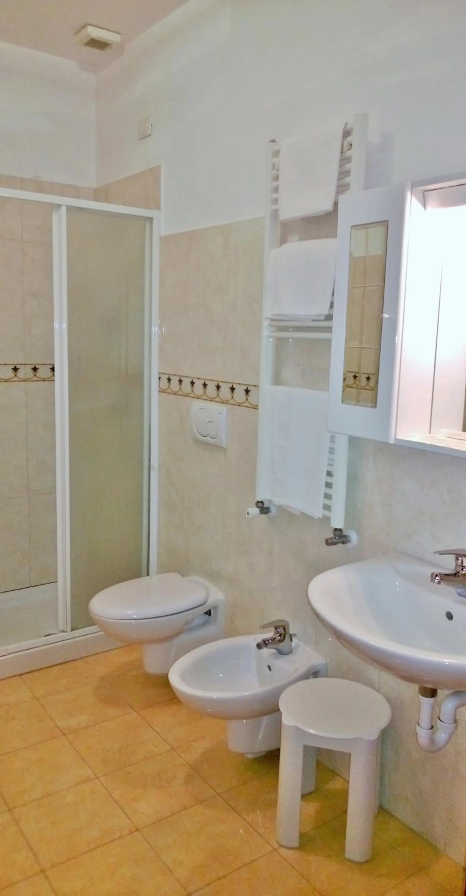 Shower in Cannaregio II Apartments