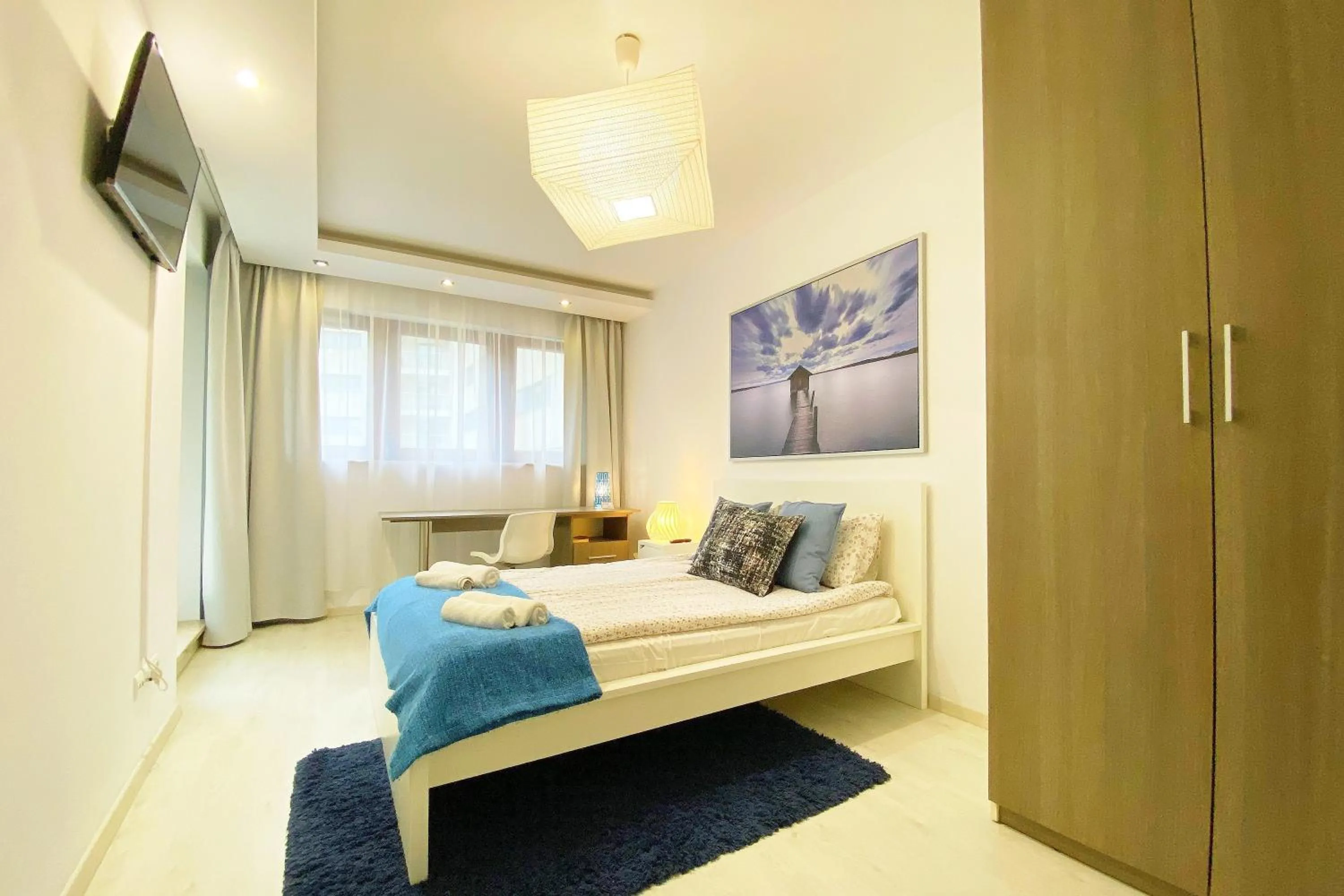 Bed in erApartments Oxygen Residence