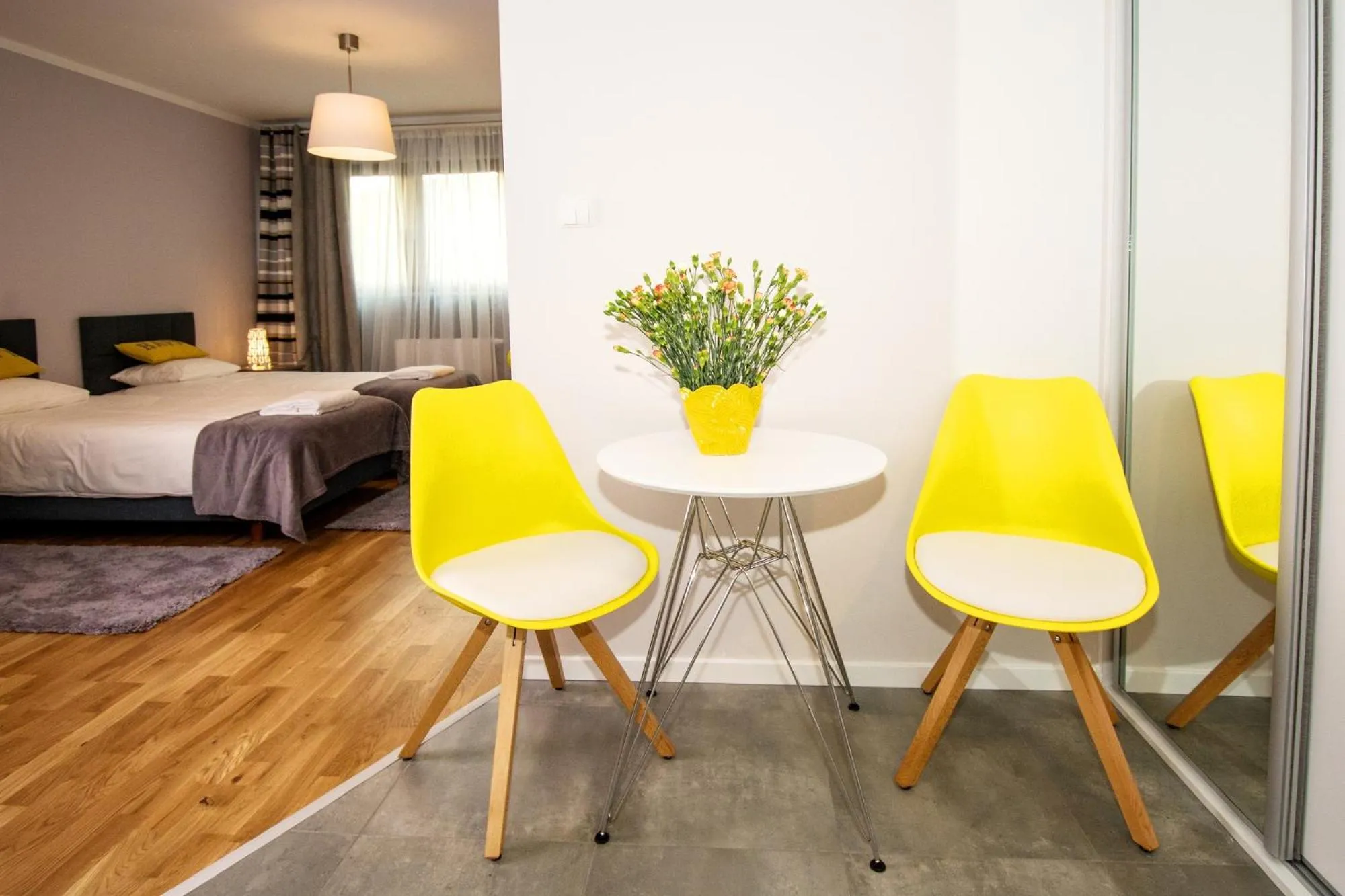 Living room, Bed in erApartments Oxygen Residence