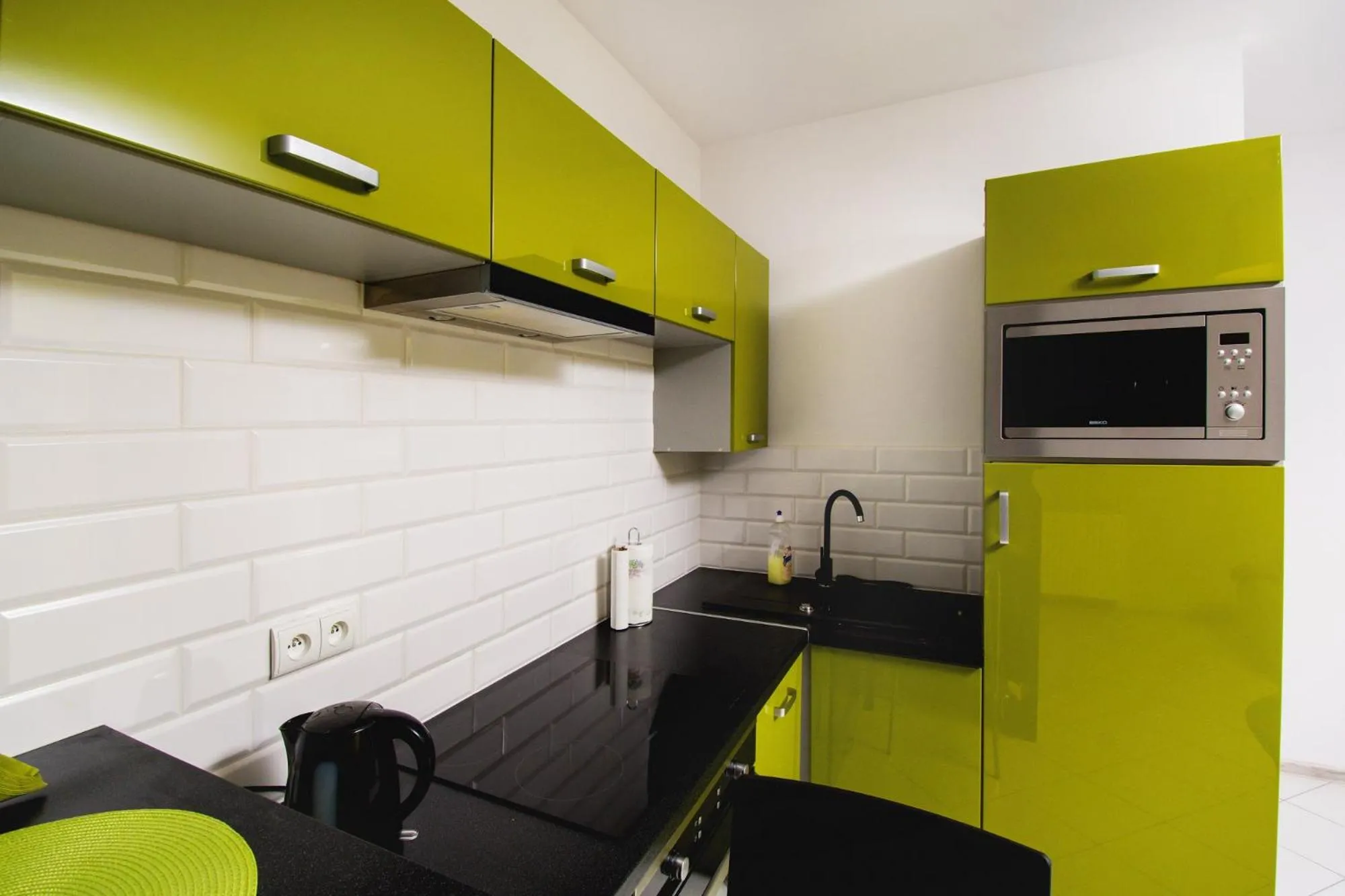 Kitchen or kitchenette in erApartments Oxygen Residence