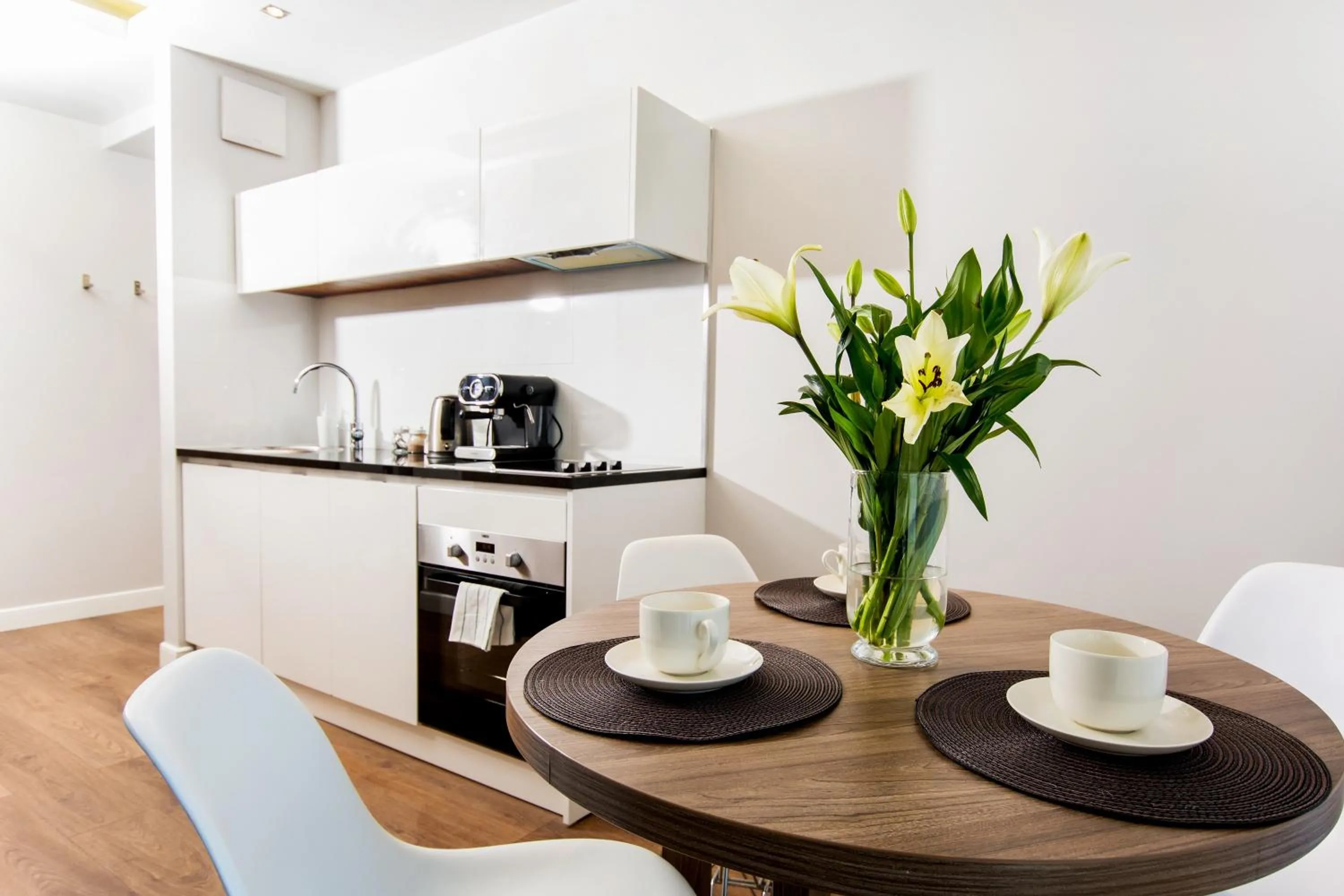 Coffee/tea facilities in erApartments Oxygen Residence