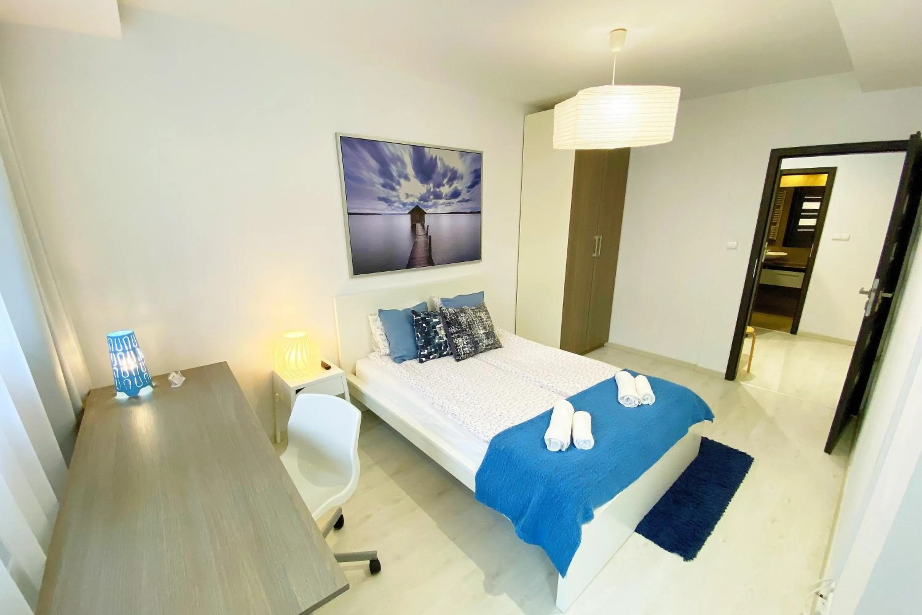 Bed in erApartments Oxygen Residence