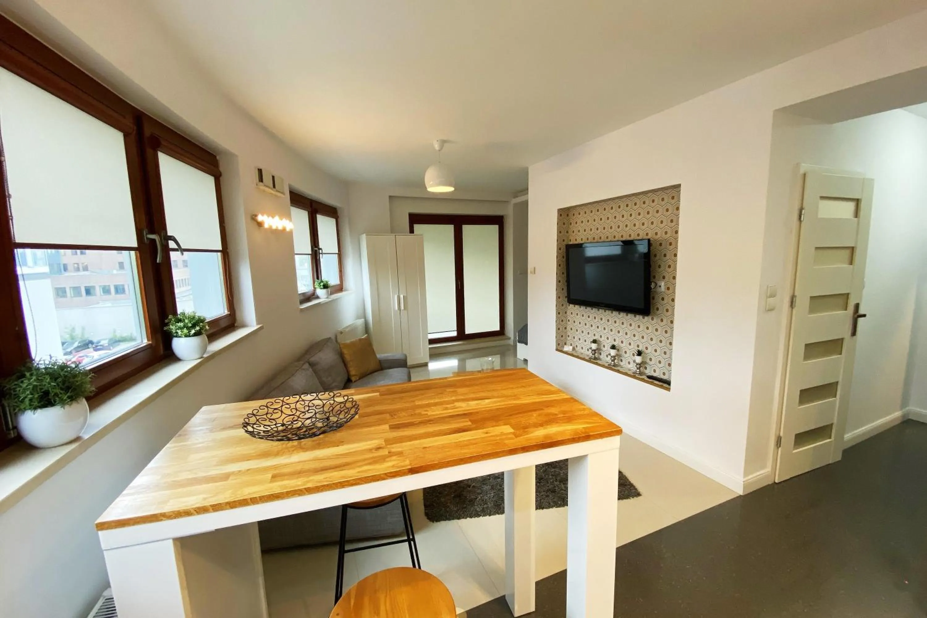 TV and multimedia in erApartments Oxygen Residence