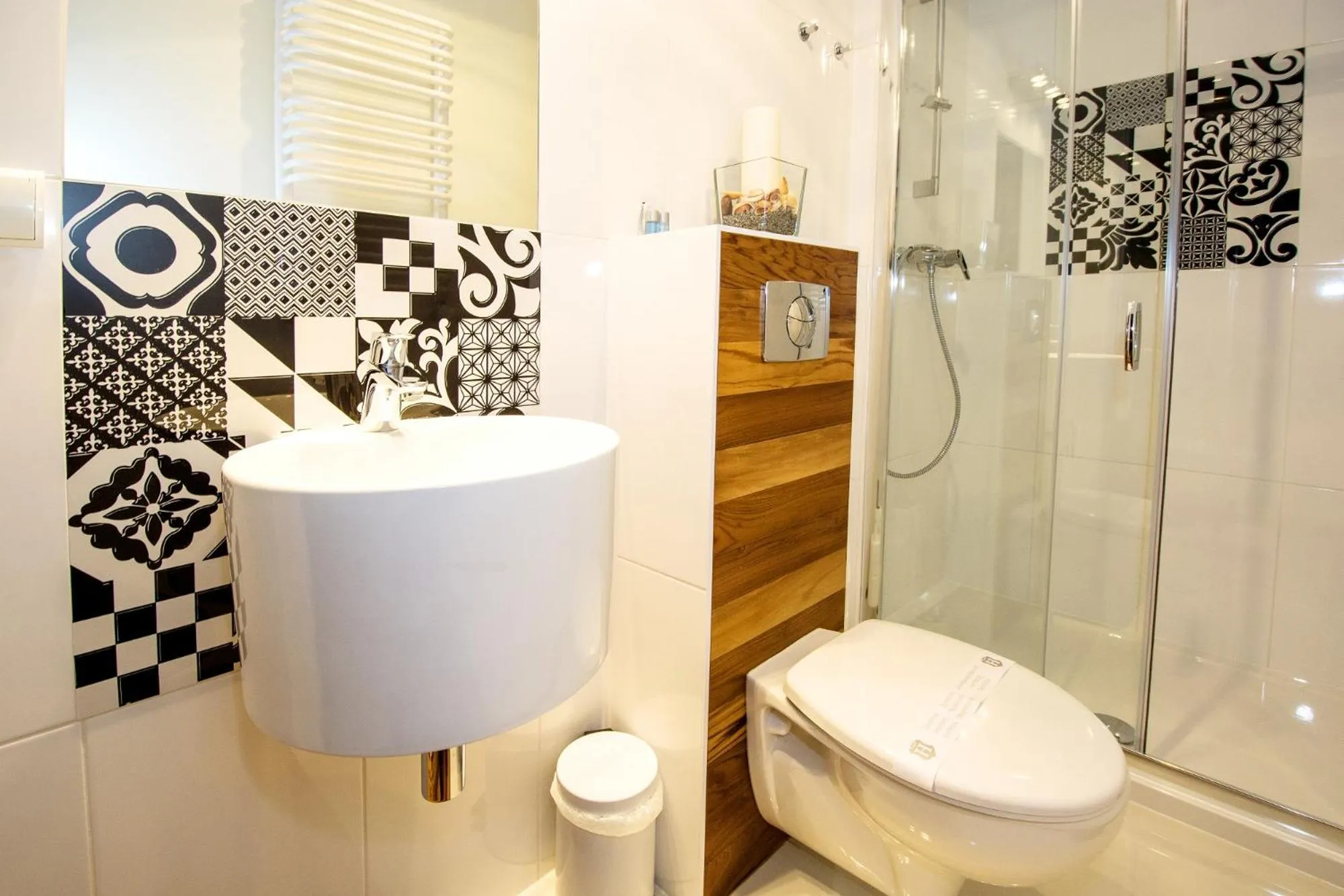 Shower in erApartments Oxygen Residence