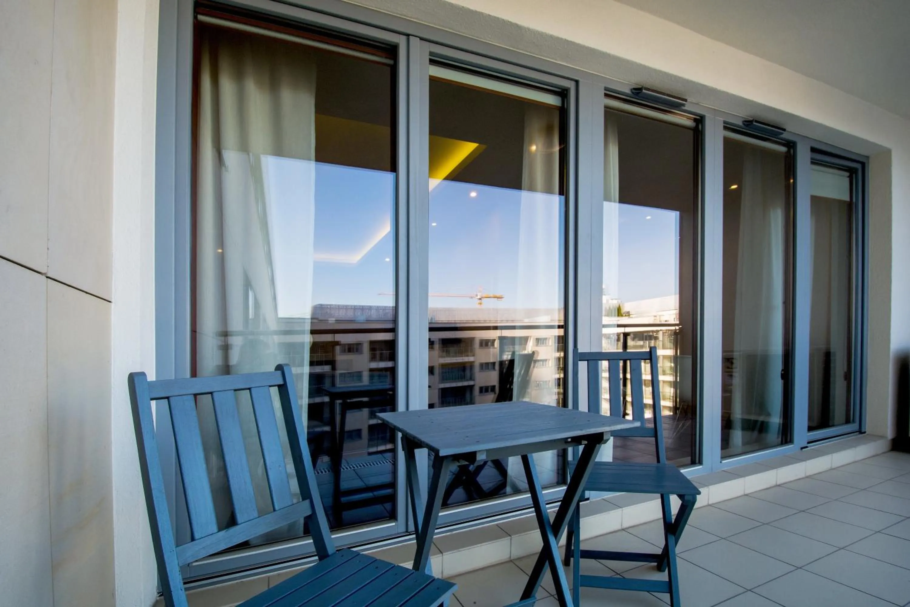Balcony/Terrace in erApartments Oxygen Residence